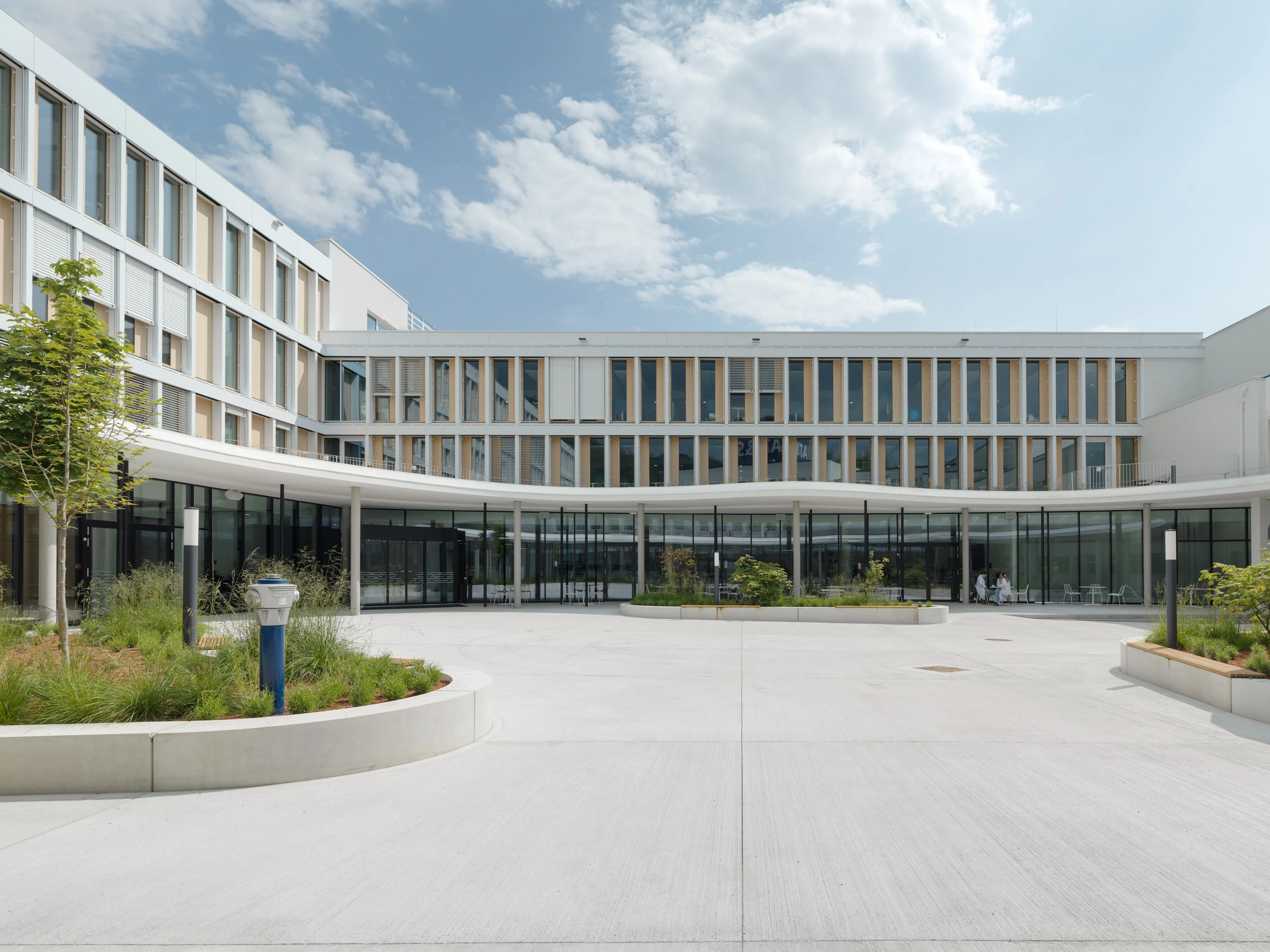 Kein Alt-Text zur Verfügung gestellt.