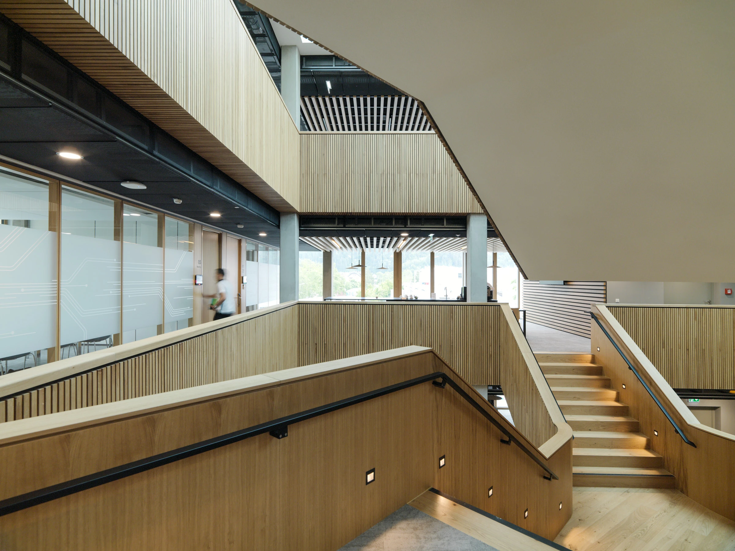 Kein Alt-Text zur Verfügung gestellt.