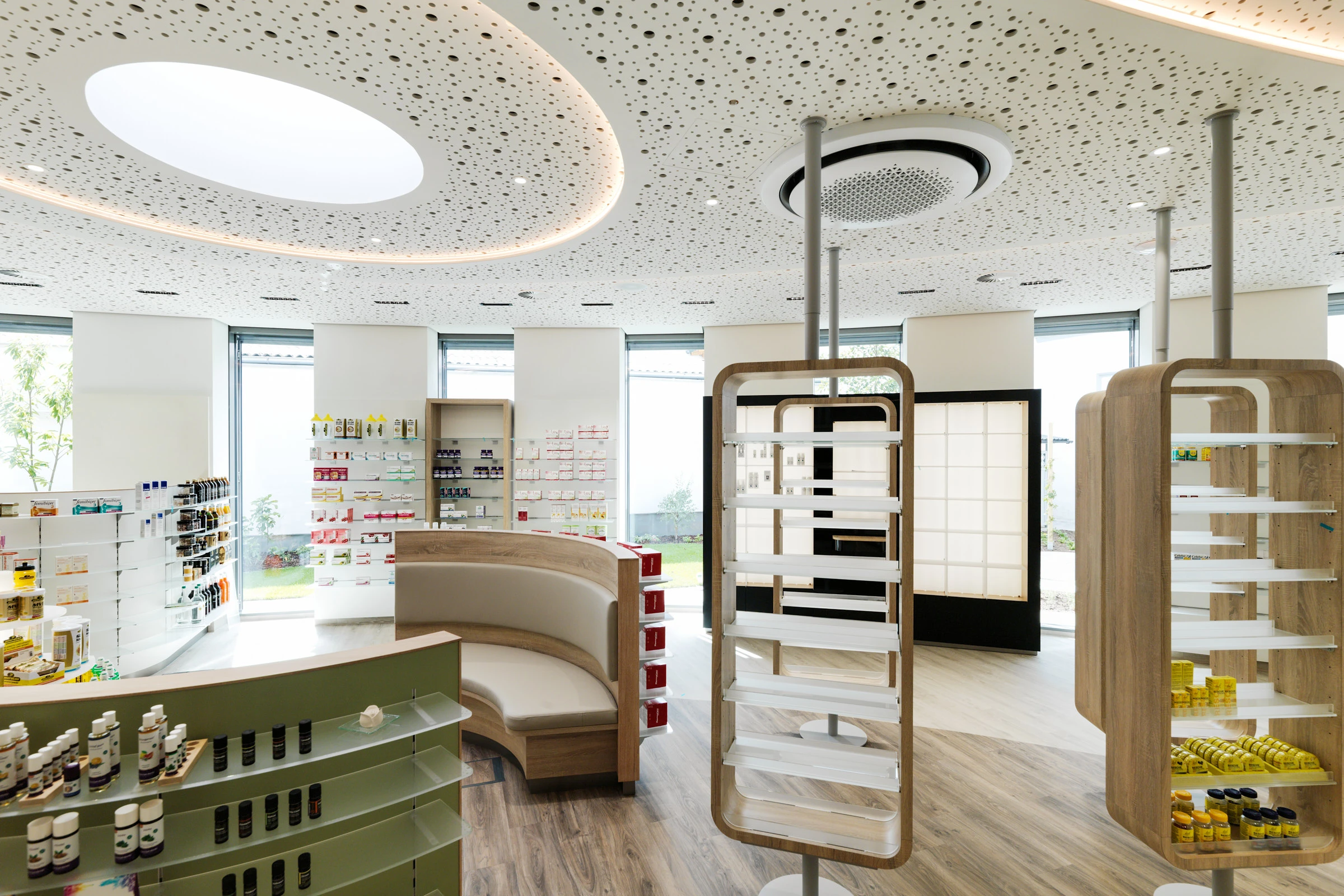 Kein Alt-Text zur Verfügung gestellt.