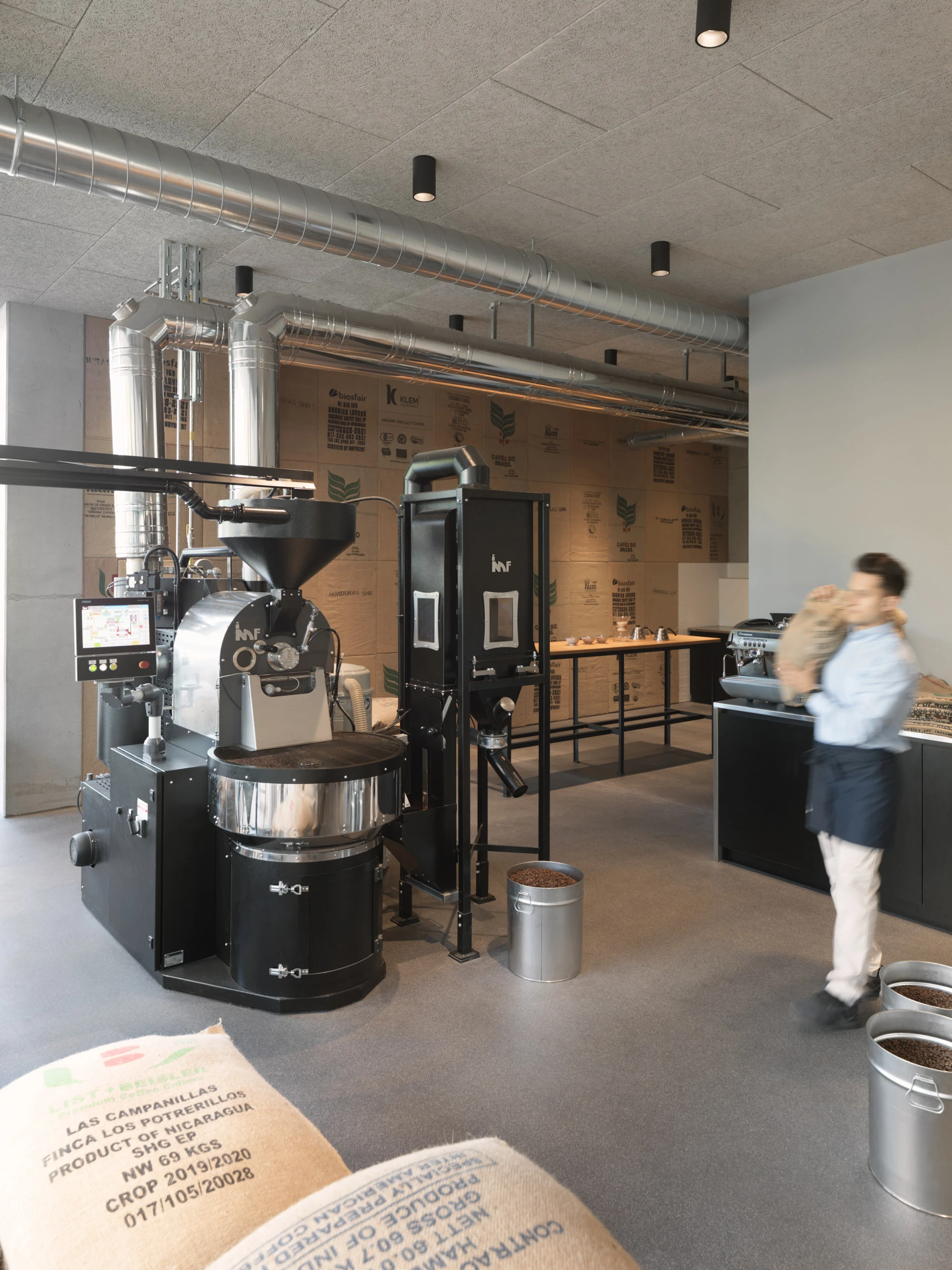 Kein Alt-Text zur Verfügung gestellt.