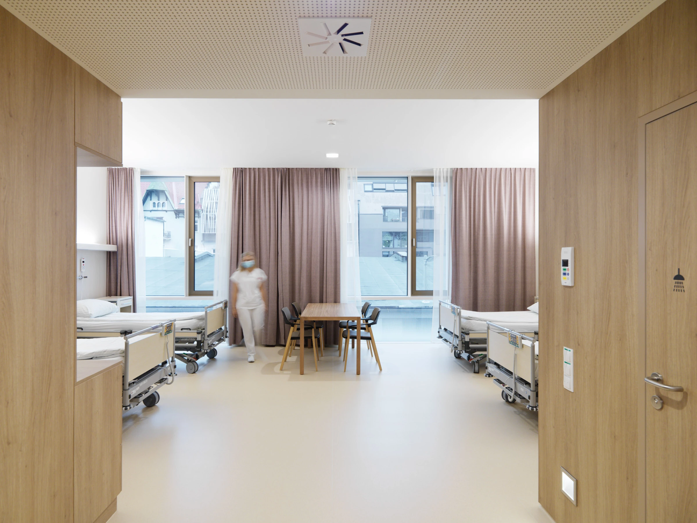 Kein Alt-Text zur Verfügung gestellt.