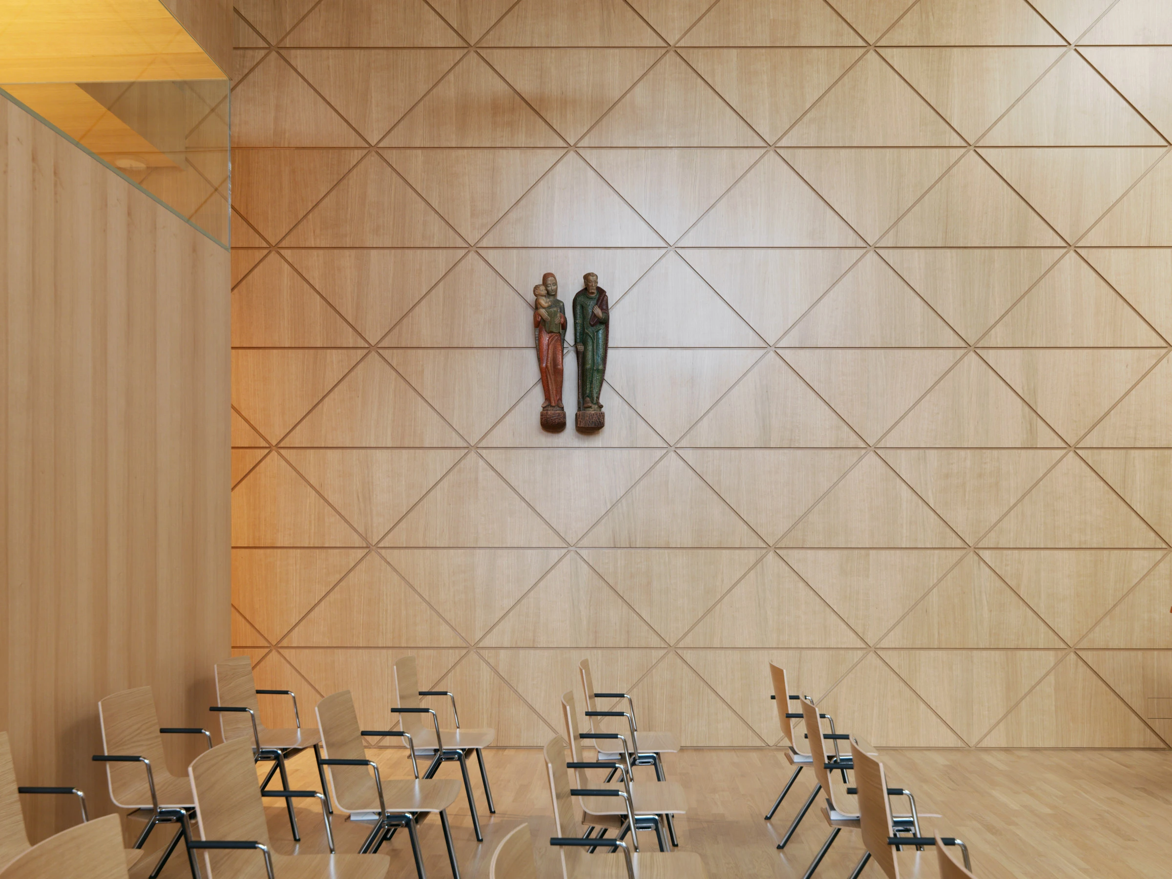 Kein Alt-Text zur Verfügung gestellt.