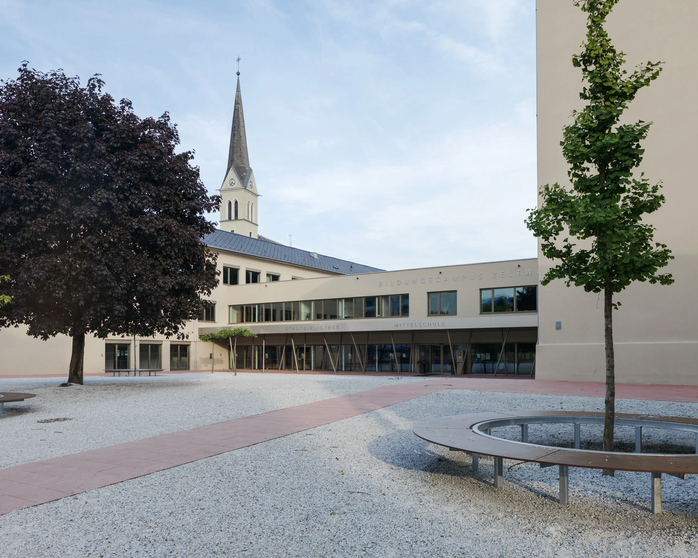 Kein Alt-Text zur Verfügung gestellt.
