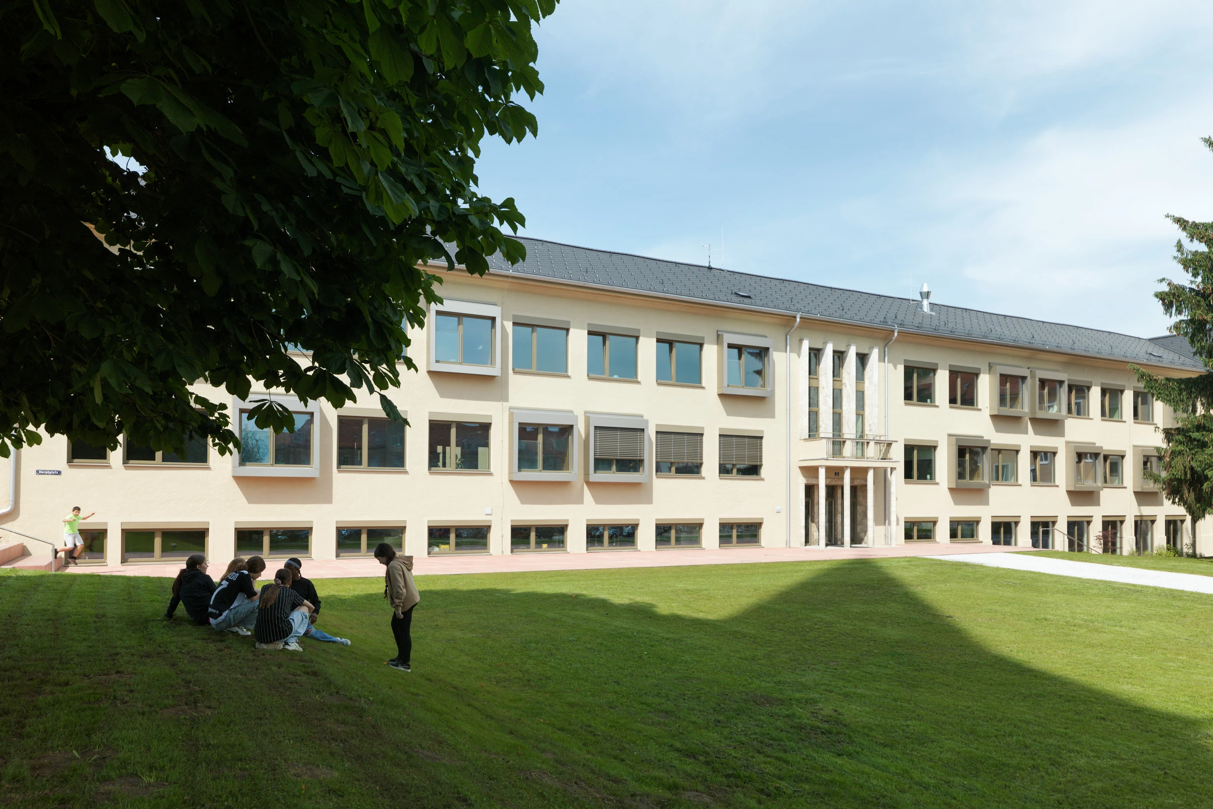 Kein Alt-Text zur Verfügung gestellt.