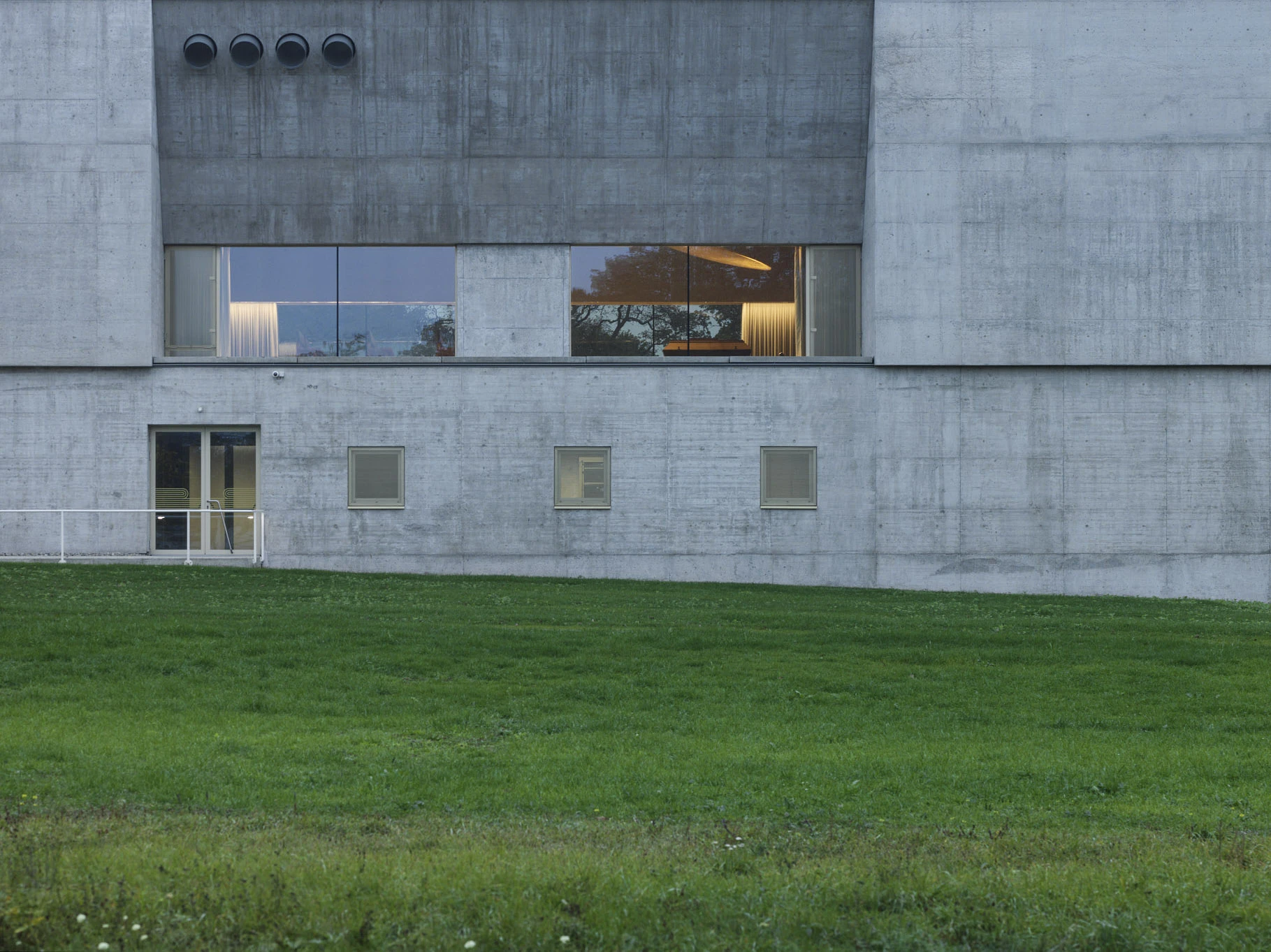 Kein Alt-Text zur Verfügung gestellt.