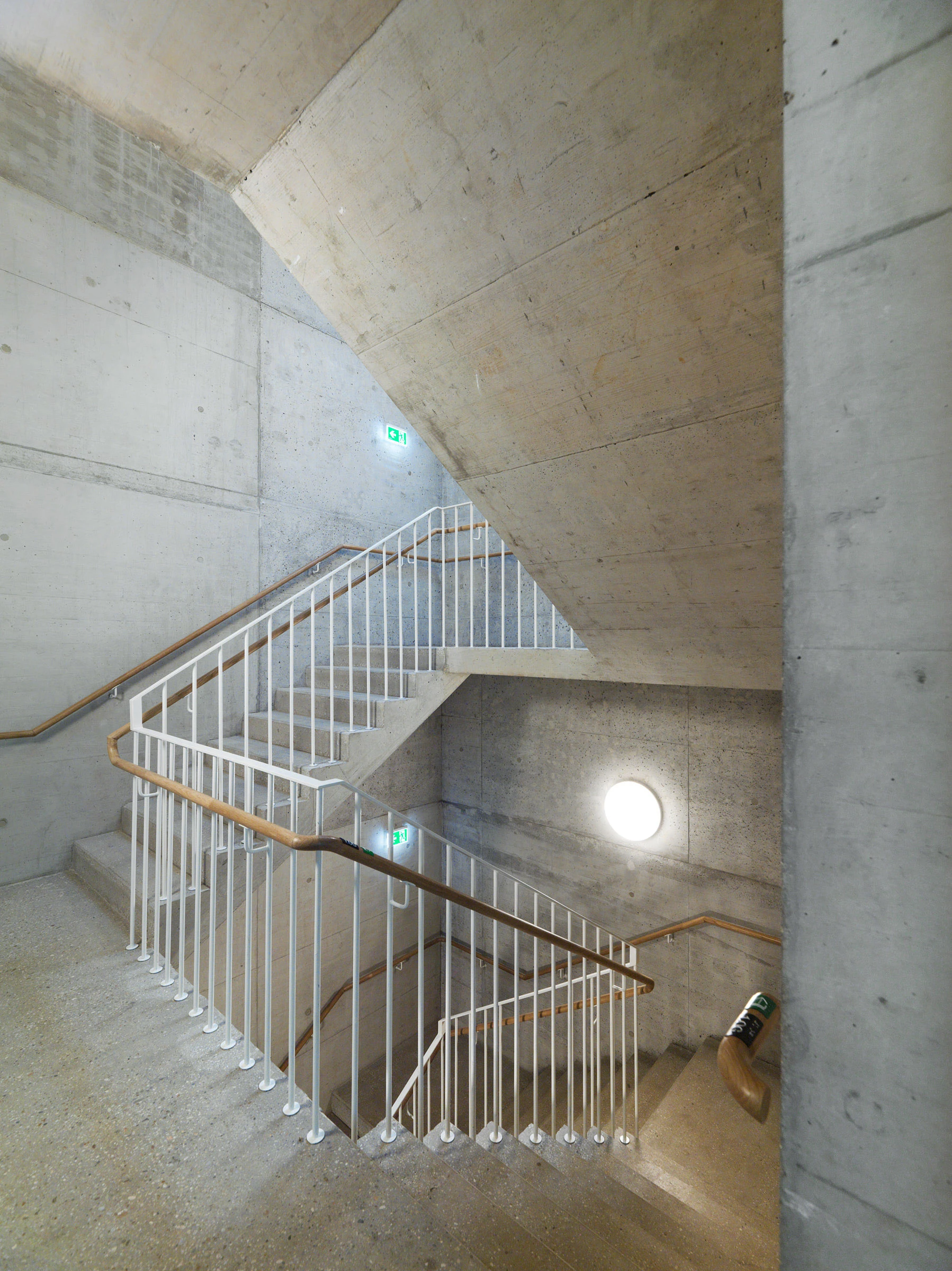 Kein Alt-Text zur Verfügung gestellt.