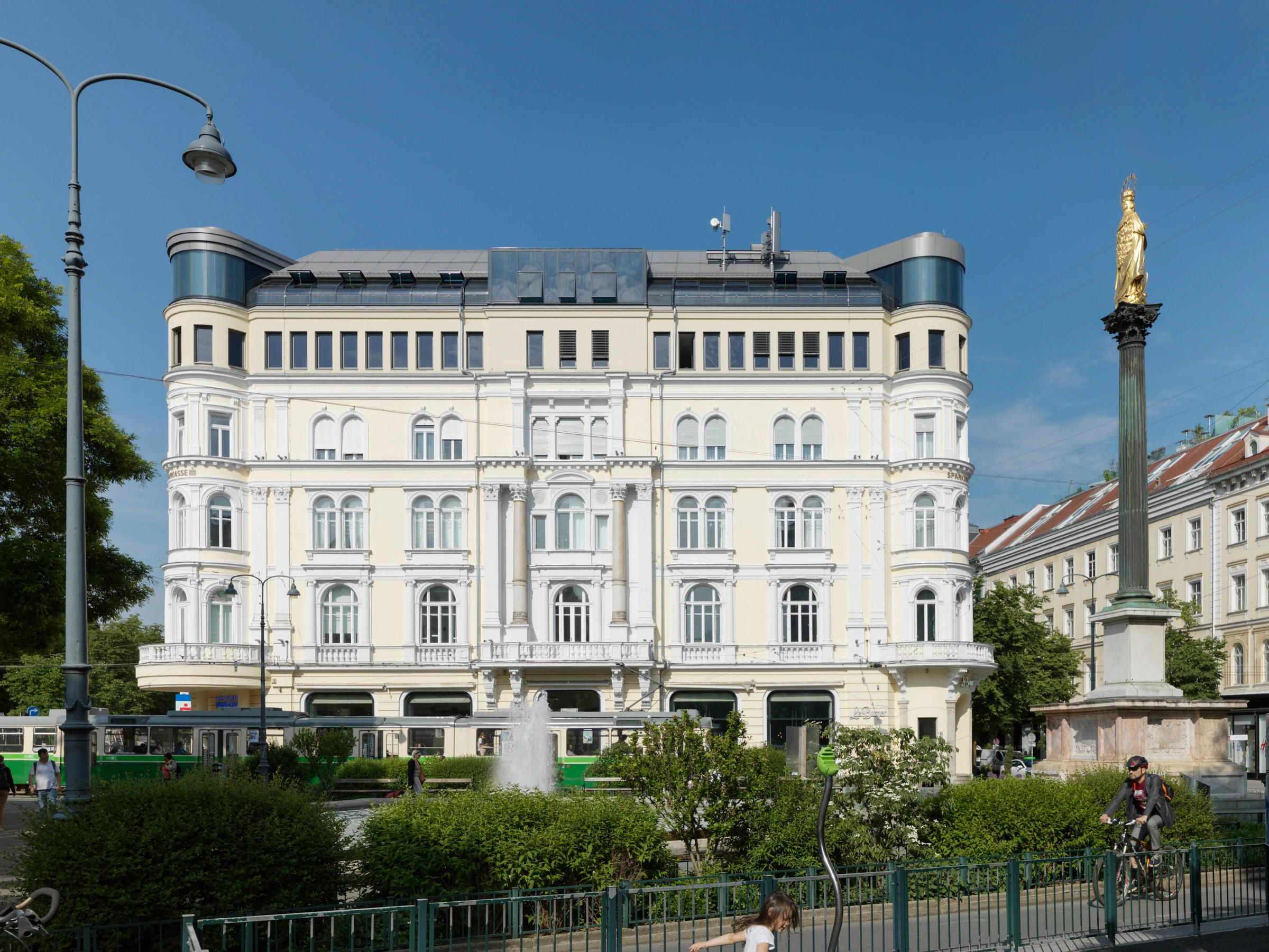 Kein Alt-Text zur Verfügung gestellt.