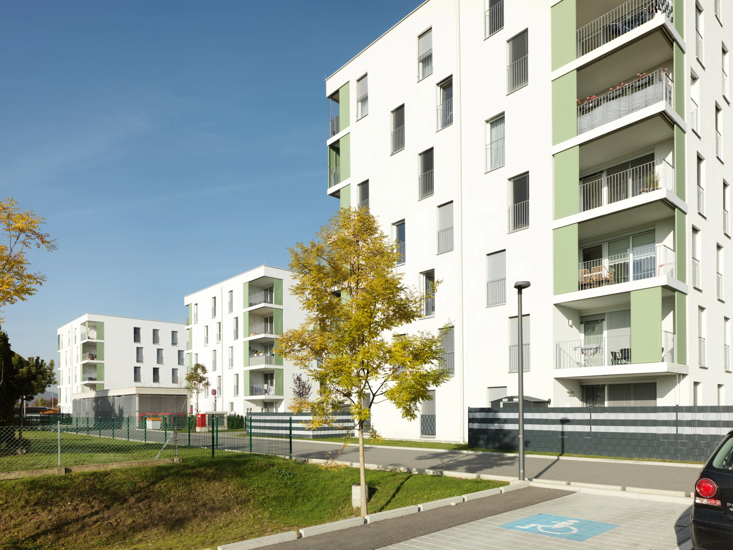 Kein Alt-Text zur Verfügung gestellt.