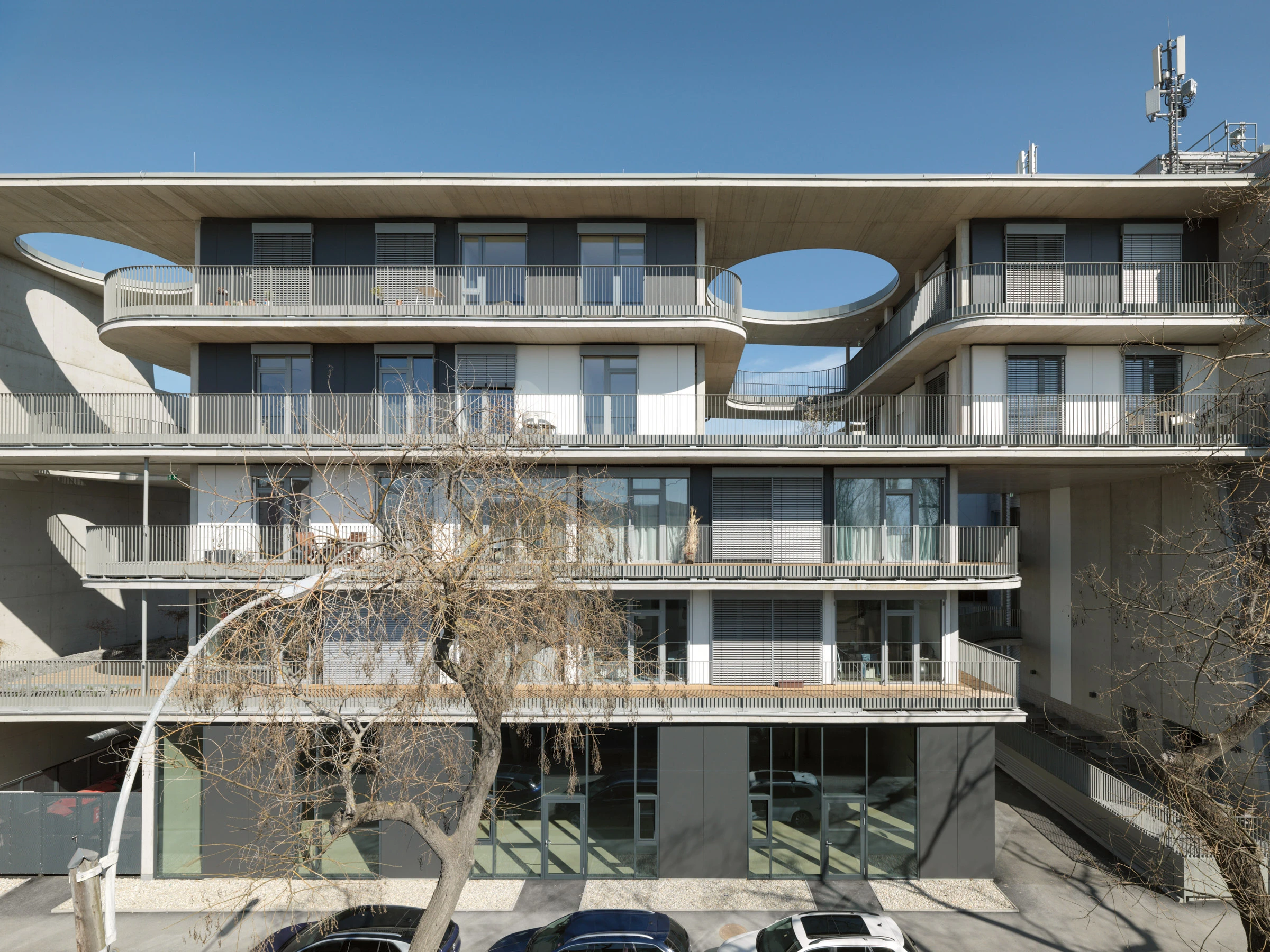 Kein Alt-Text zur Verfügung gestellt.