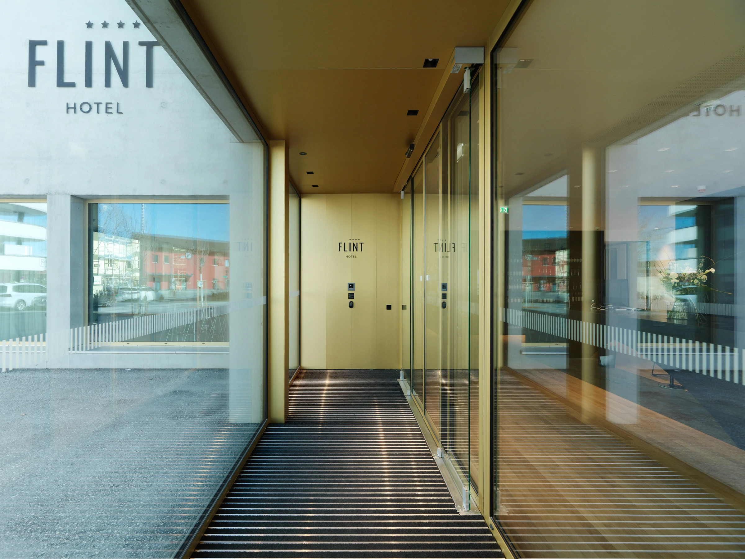 Kein Alt-Text zur Verfügung gestellt.