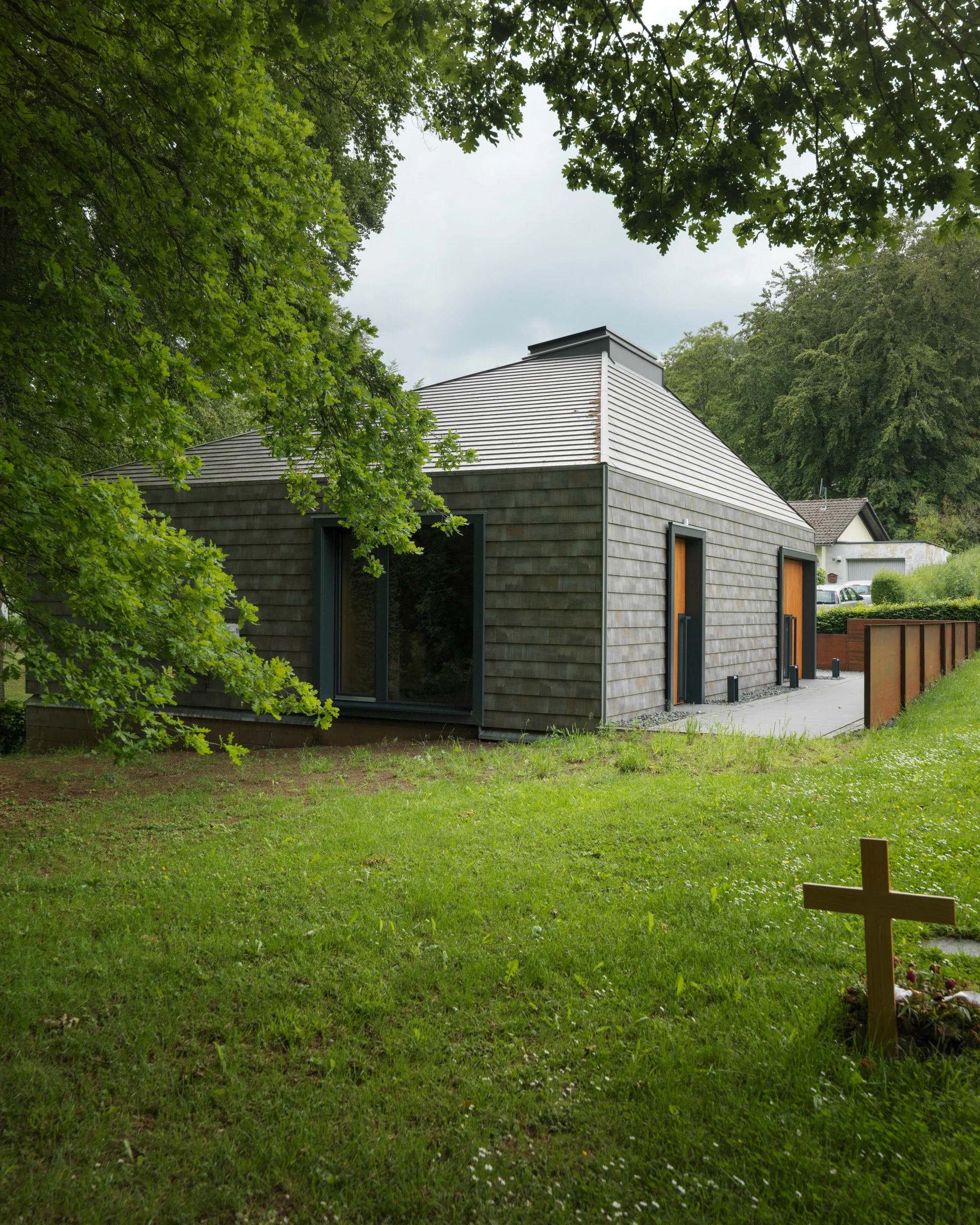 Kein Alt-Text zur Verfügung gestellt.