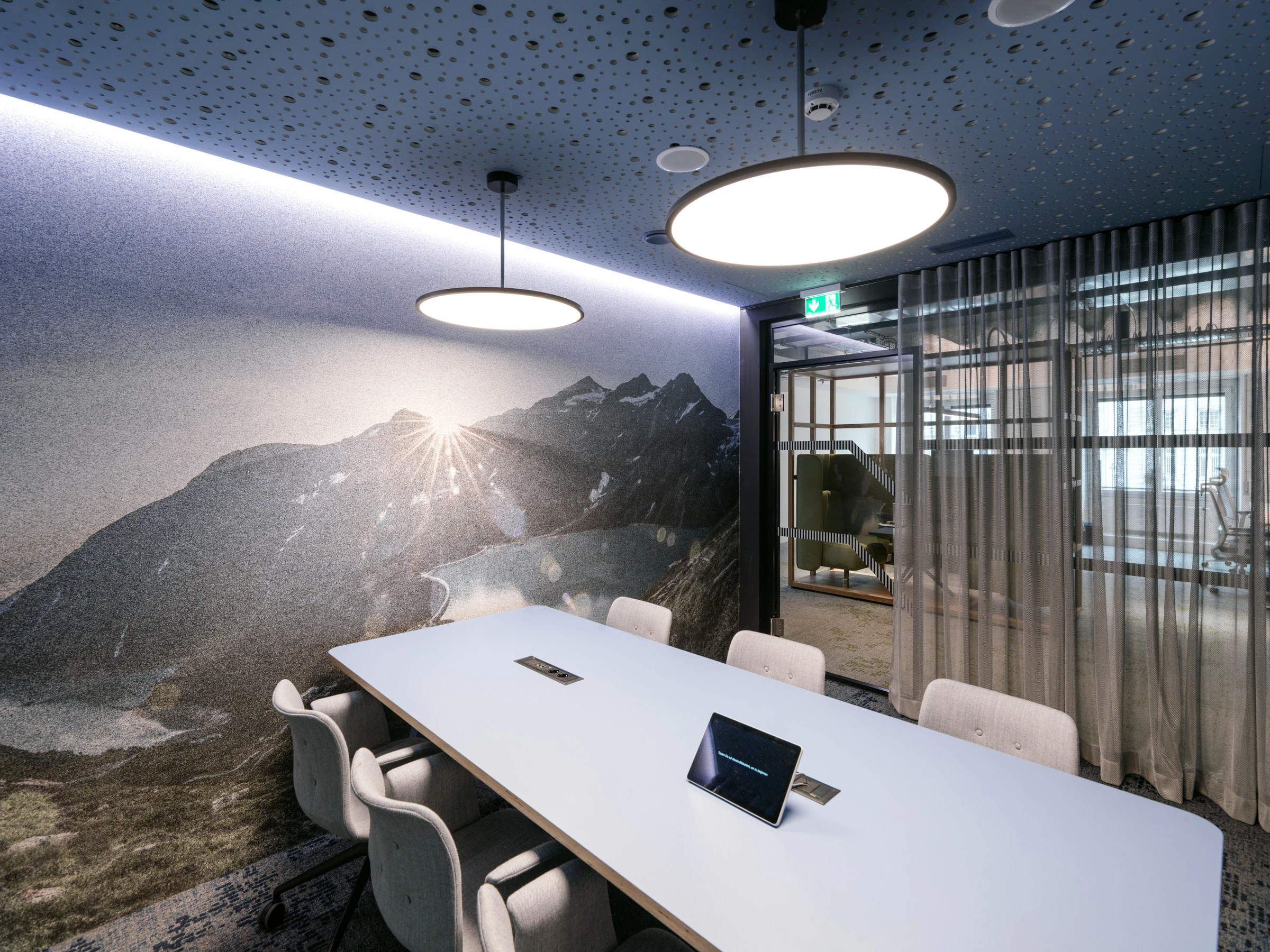 Kein Alt-Text zur Verfügung gestellt.