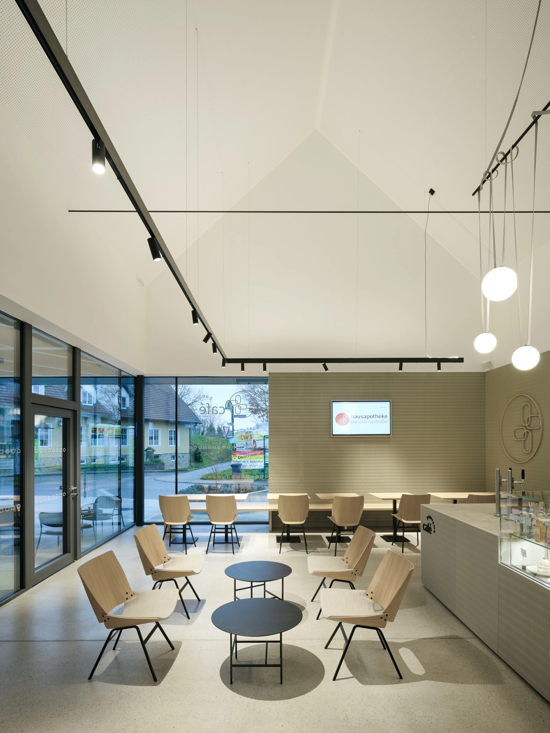 Kein Alt-Text zur Verfügung gestellt.