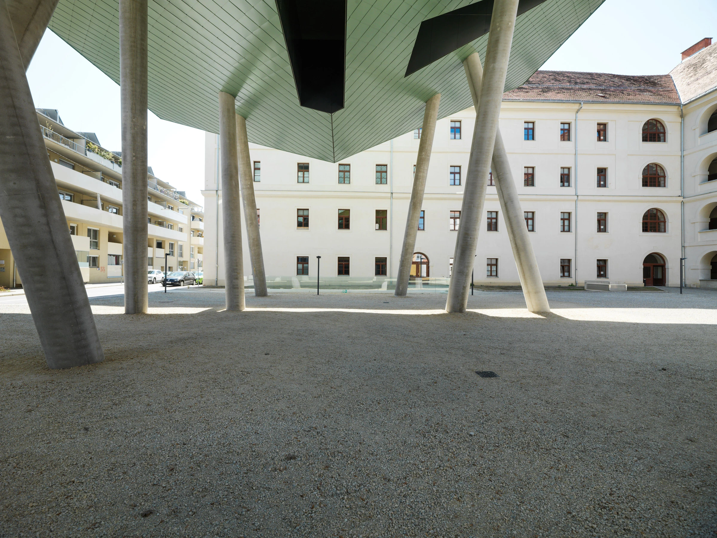 Kein Alt-Text zur Verfügung gestellt.