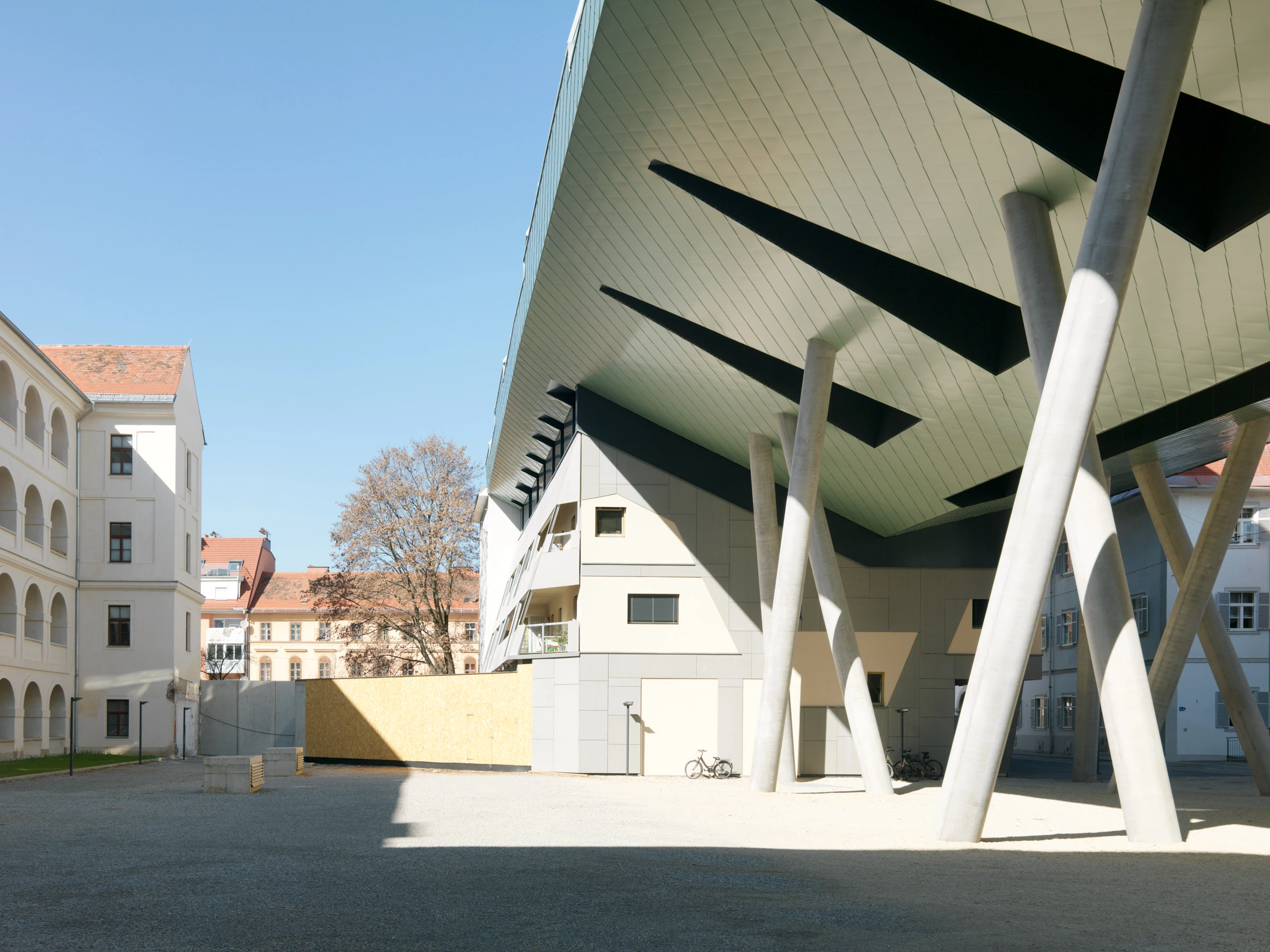 Kein Alt-Text zur Verfügung gestellt.