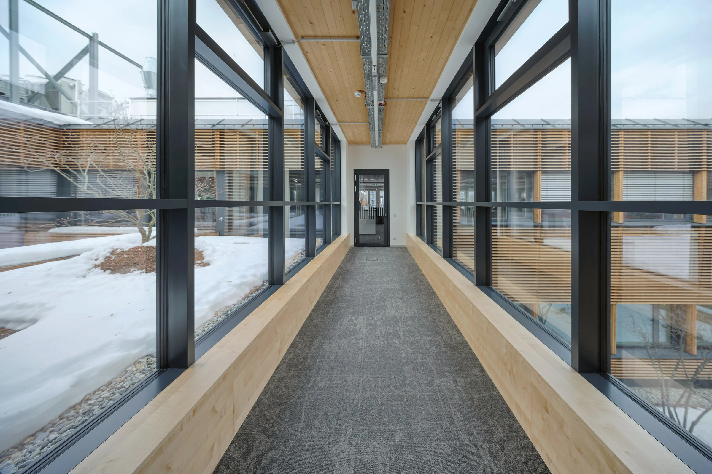 Kein Alt-Text zur Verfügung gestellt.