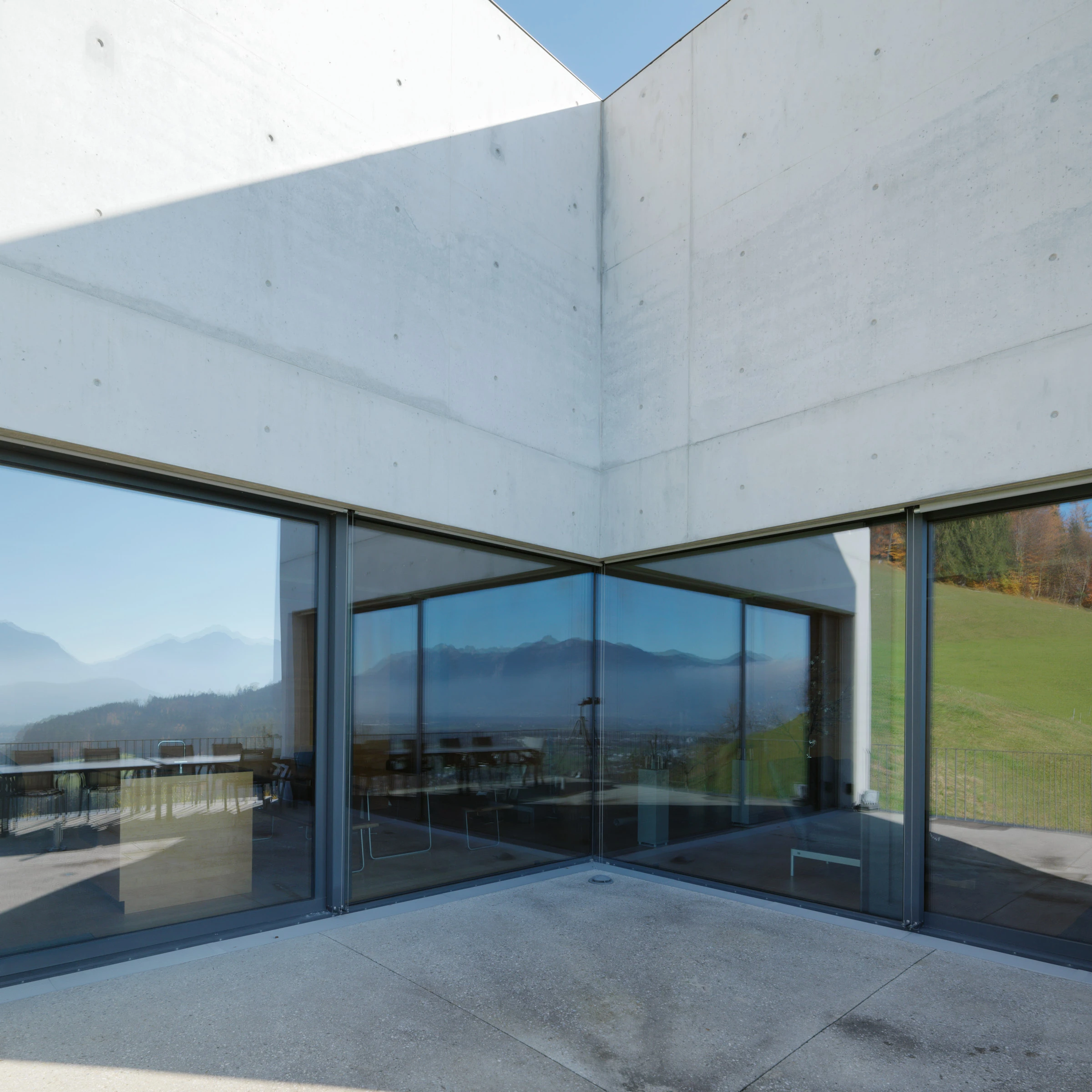 Kein Alt-Text zur Verfügung gestellt.