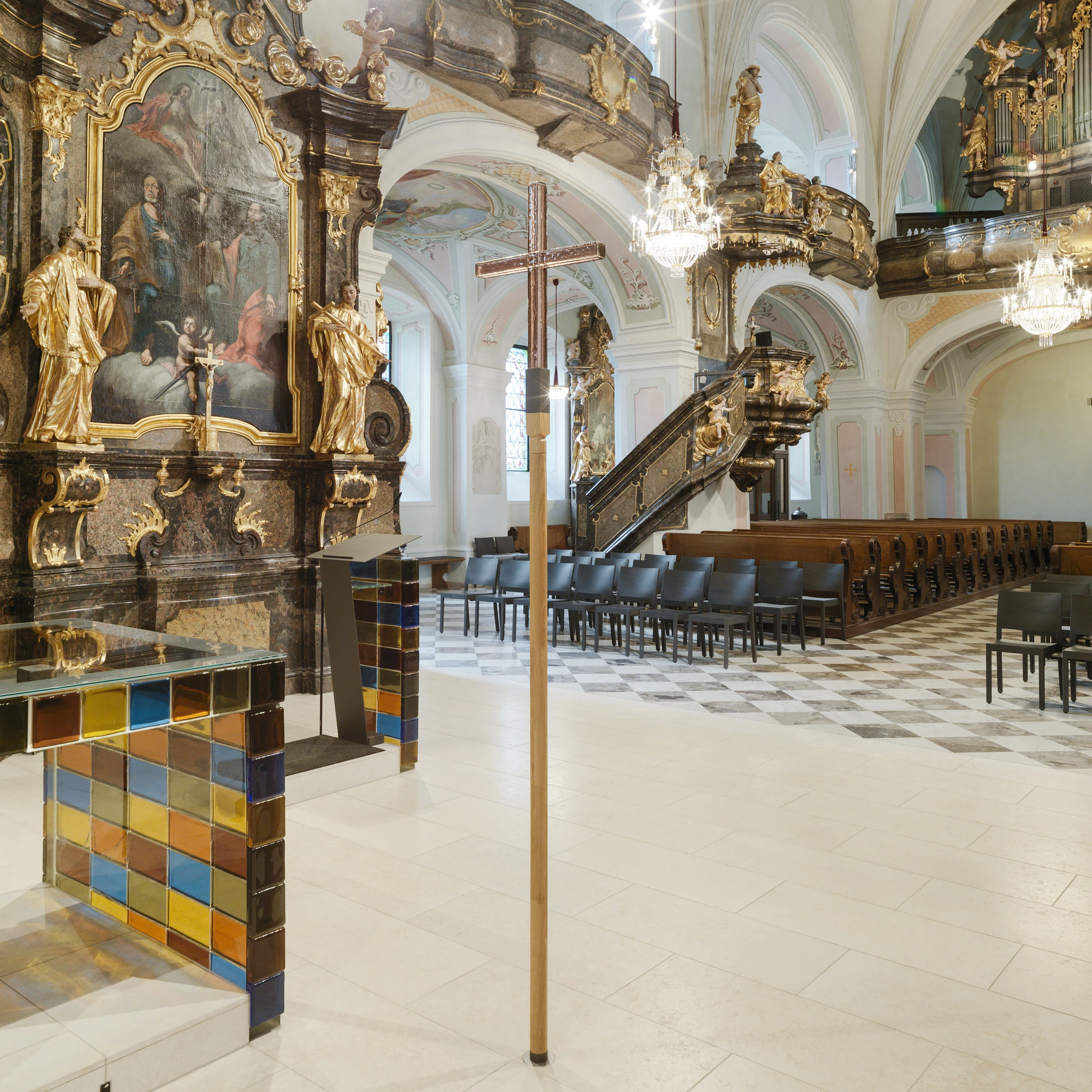 Kein Alt-Text zur Verfügung gestellt.