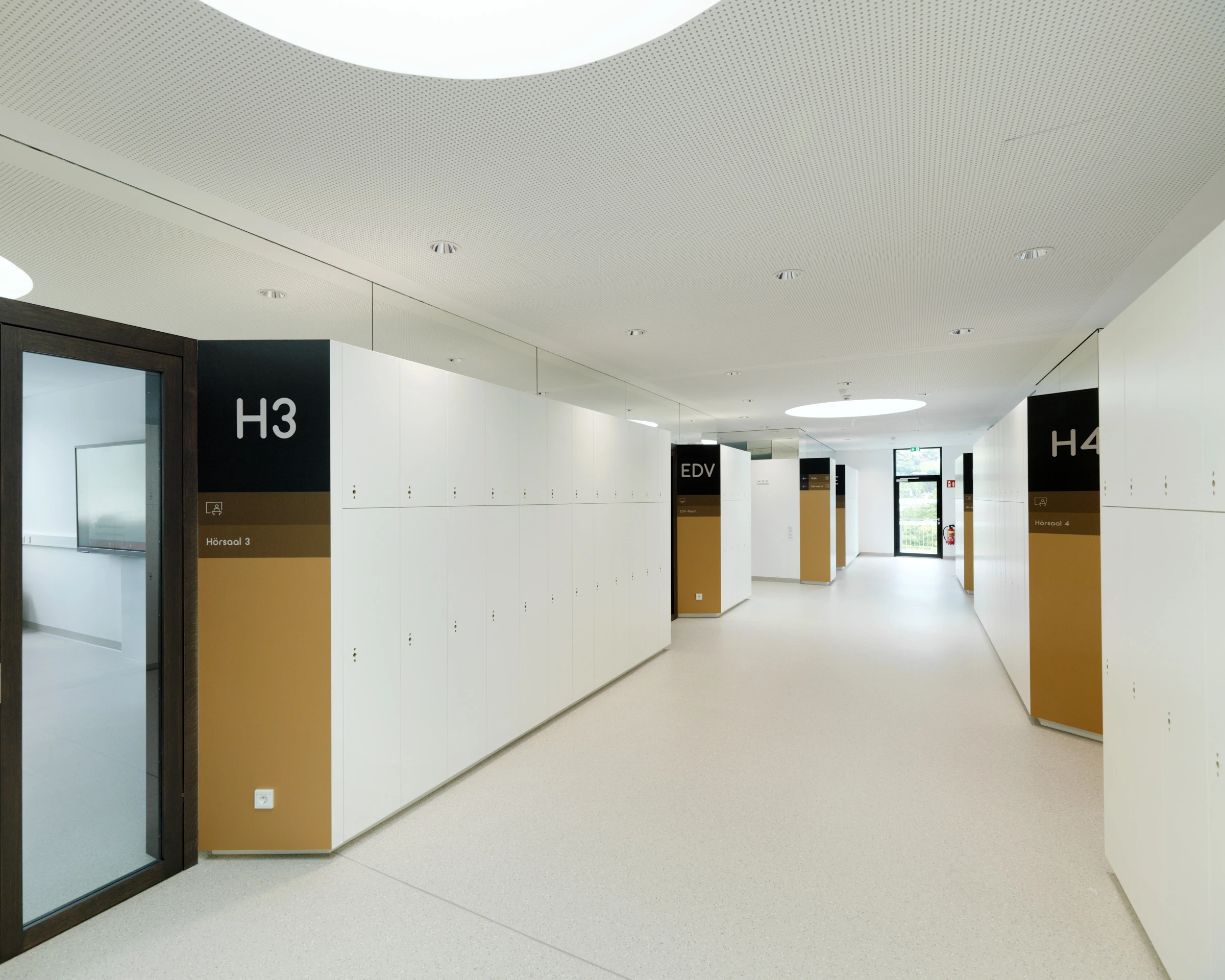 Kein Alt-Text zur Verfügung gestellt.