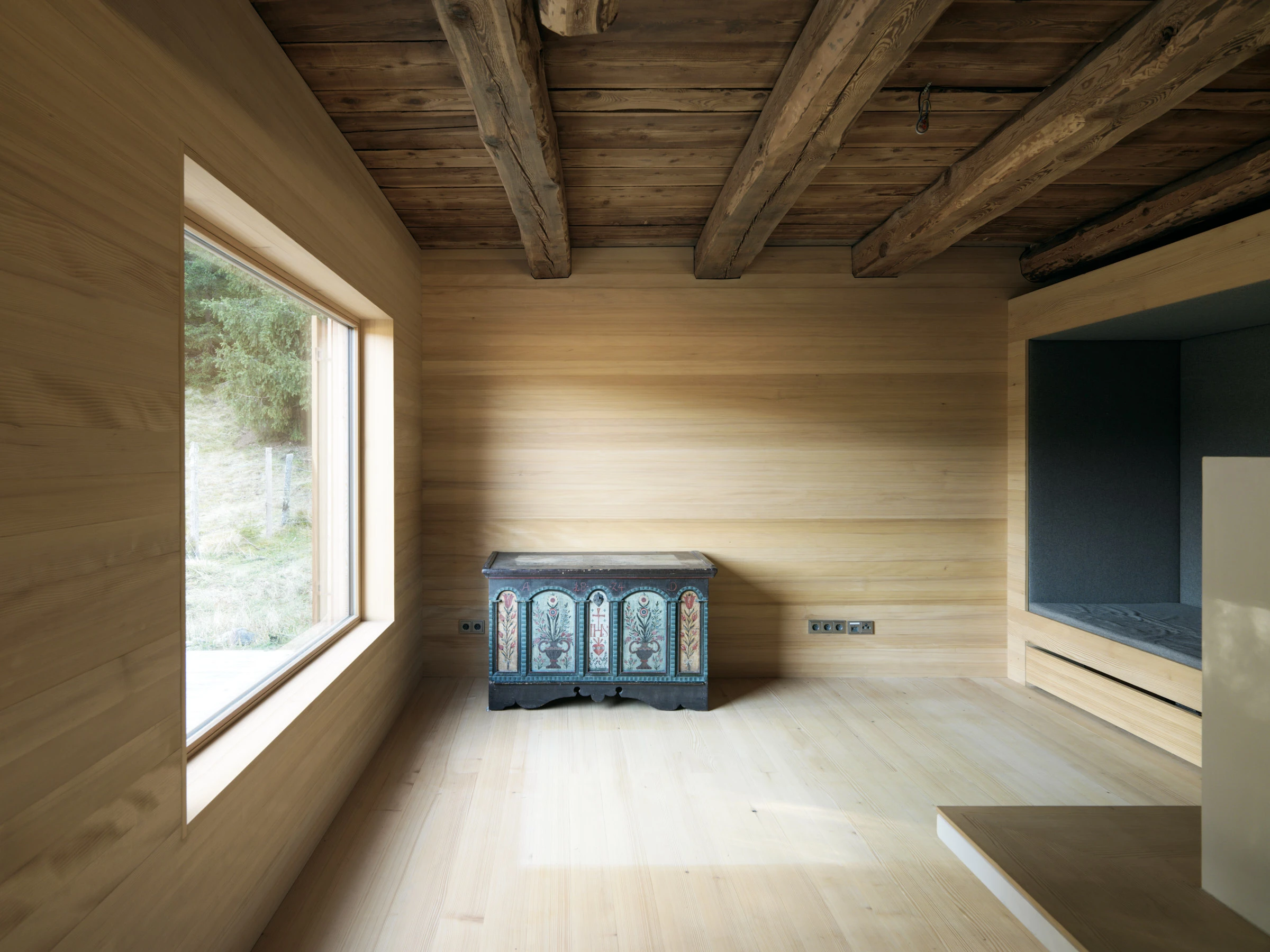 Kein Alt-Text zur Verfügung gestellt.