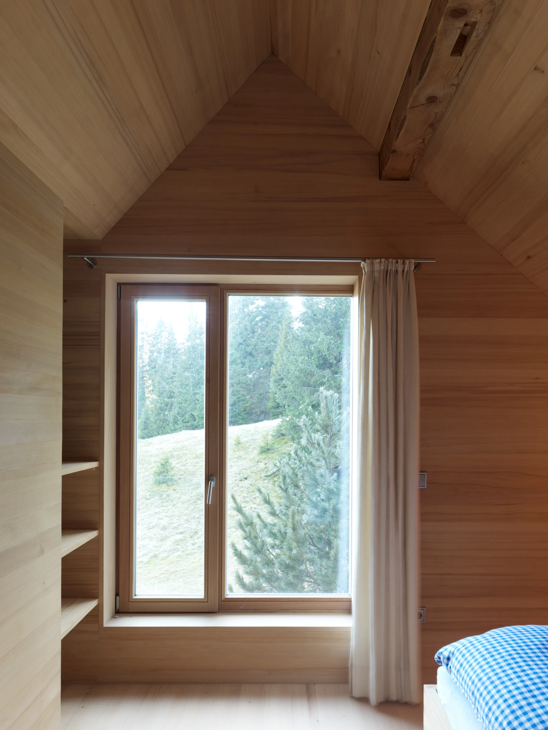 Kein Alt-Text zur Verfügung gestellt.