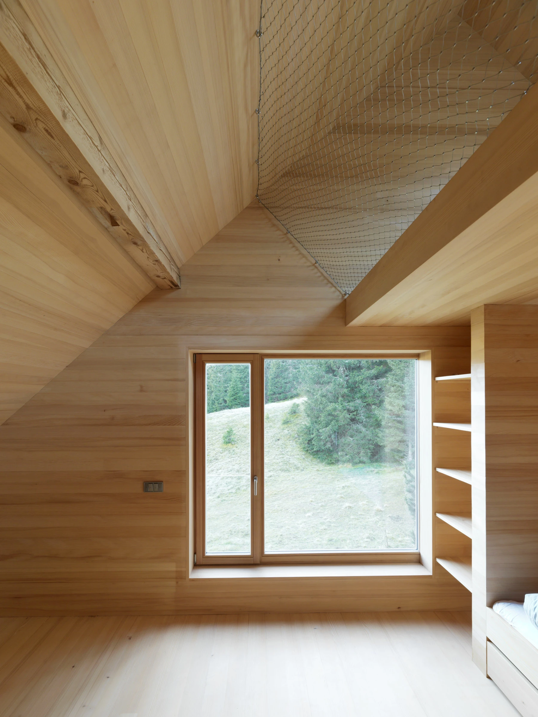 Kein Alt-Text zur Verfügung gestellt.