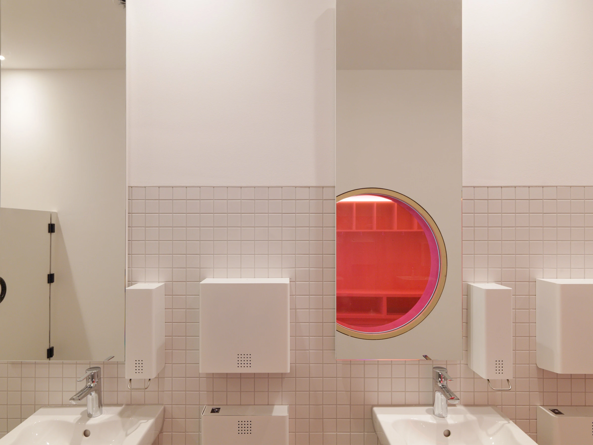 Kein Alt-Text zur Verfügung gestellt.