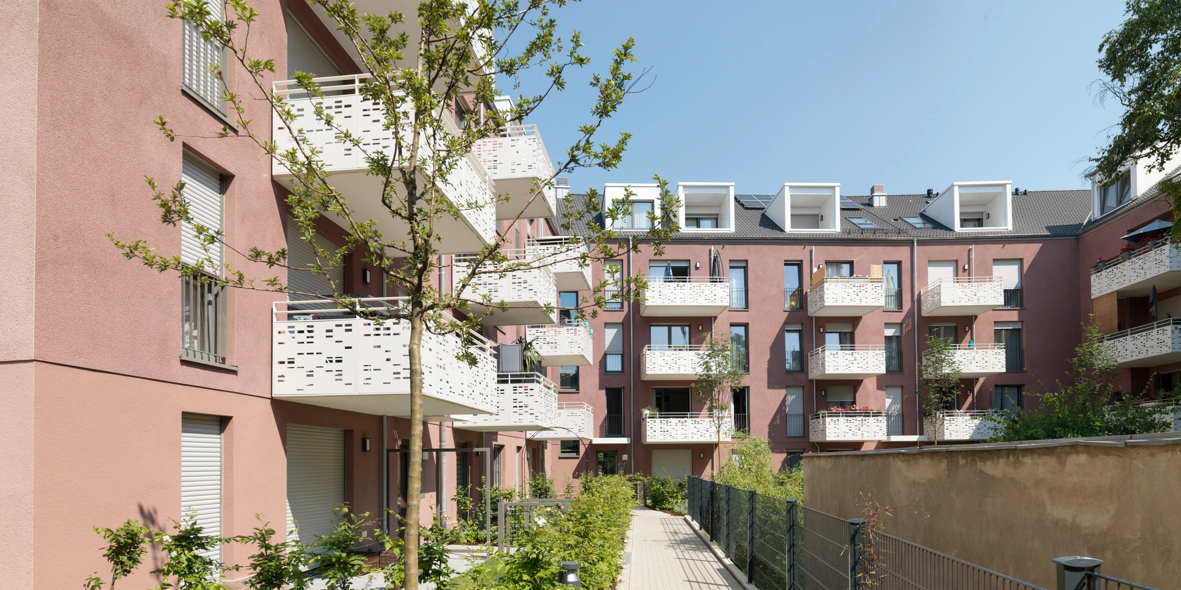 Kein Alt-Text zur Verfügung gestellt.