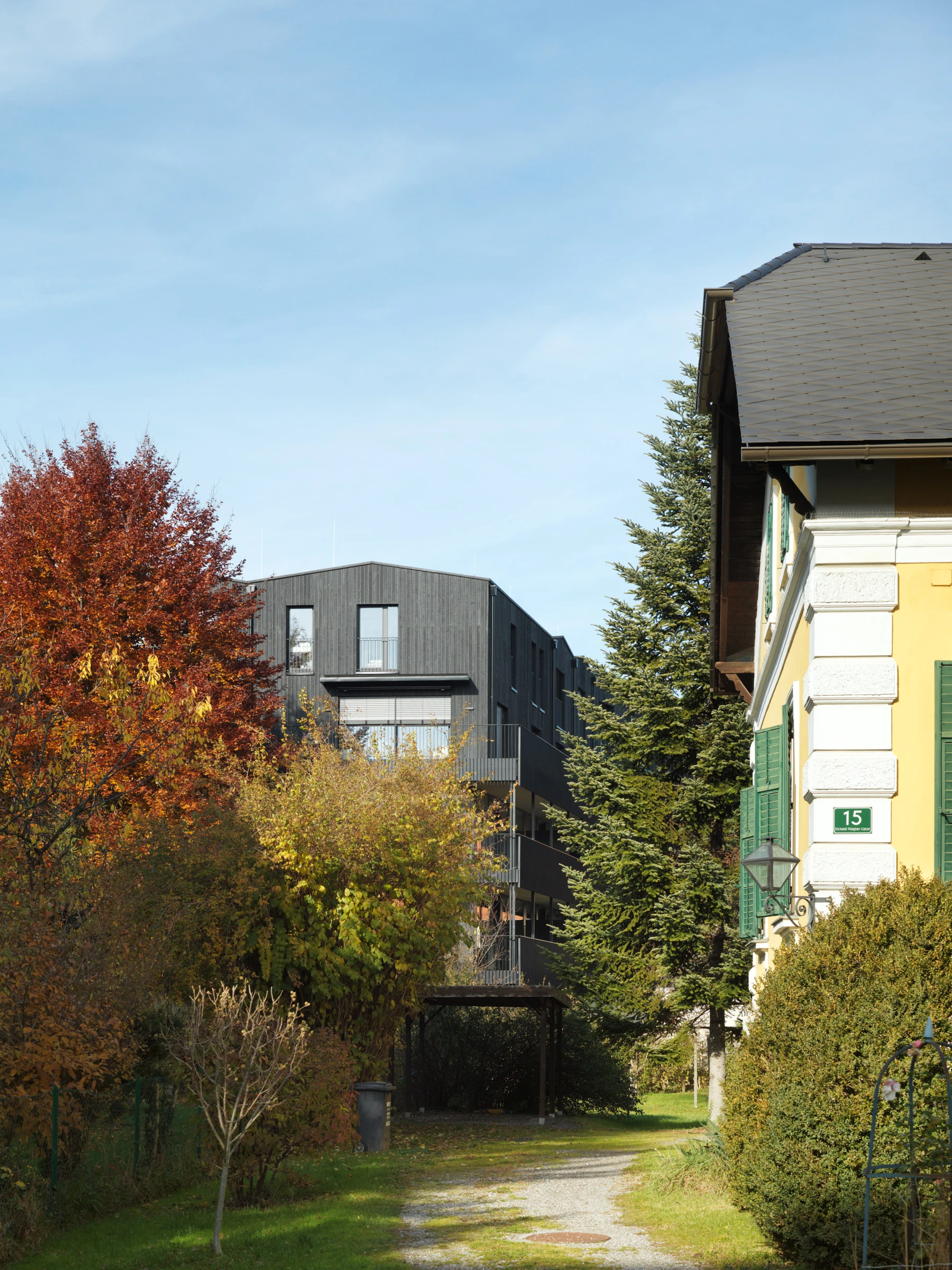 Kein Alt-Text zur Verfügung gestellt.