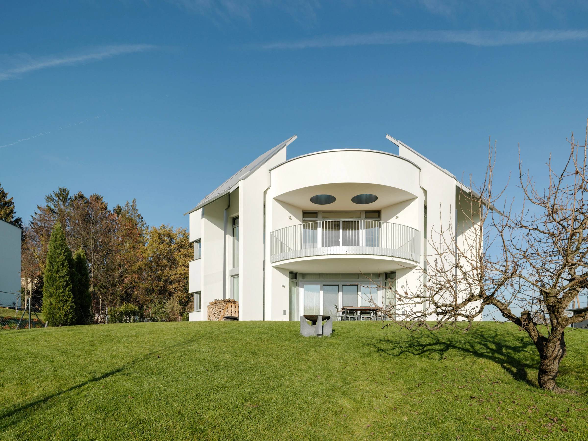 Kein Alt-Text zur Verfügung gestellt.