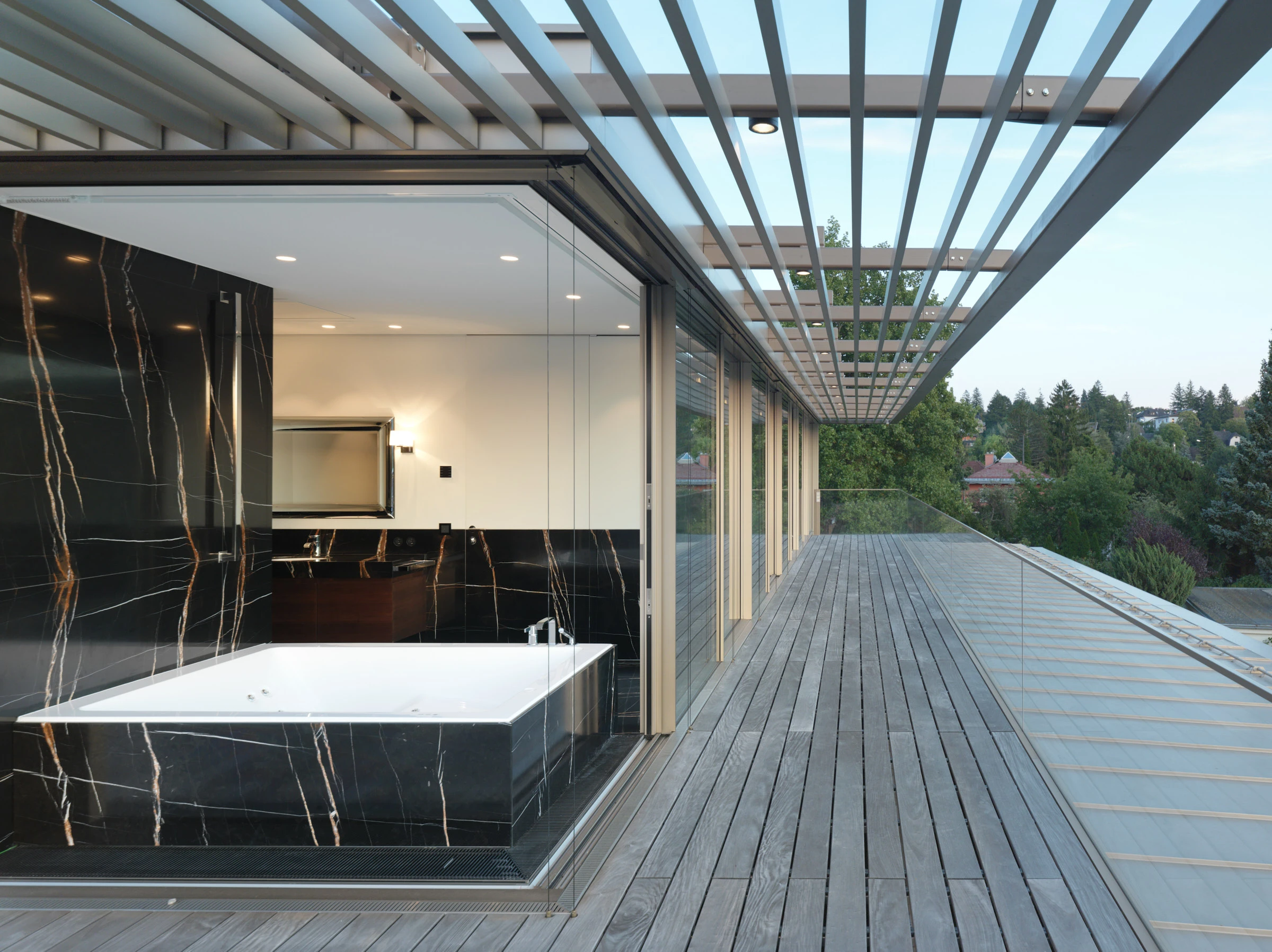 Kein Alt-Text zur Verfügung gestellt.