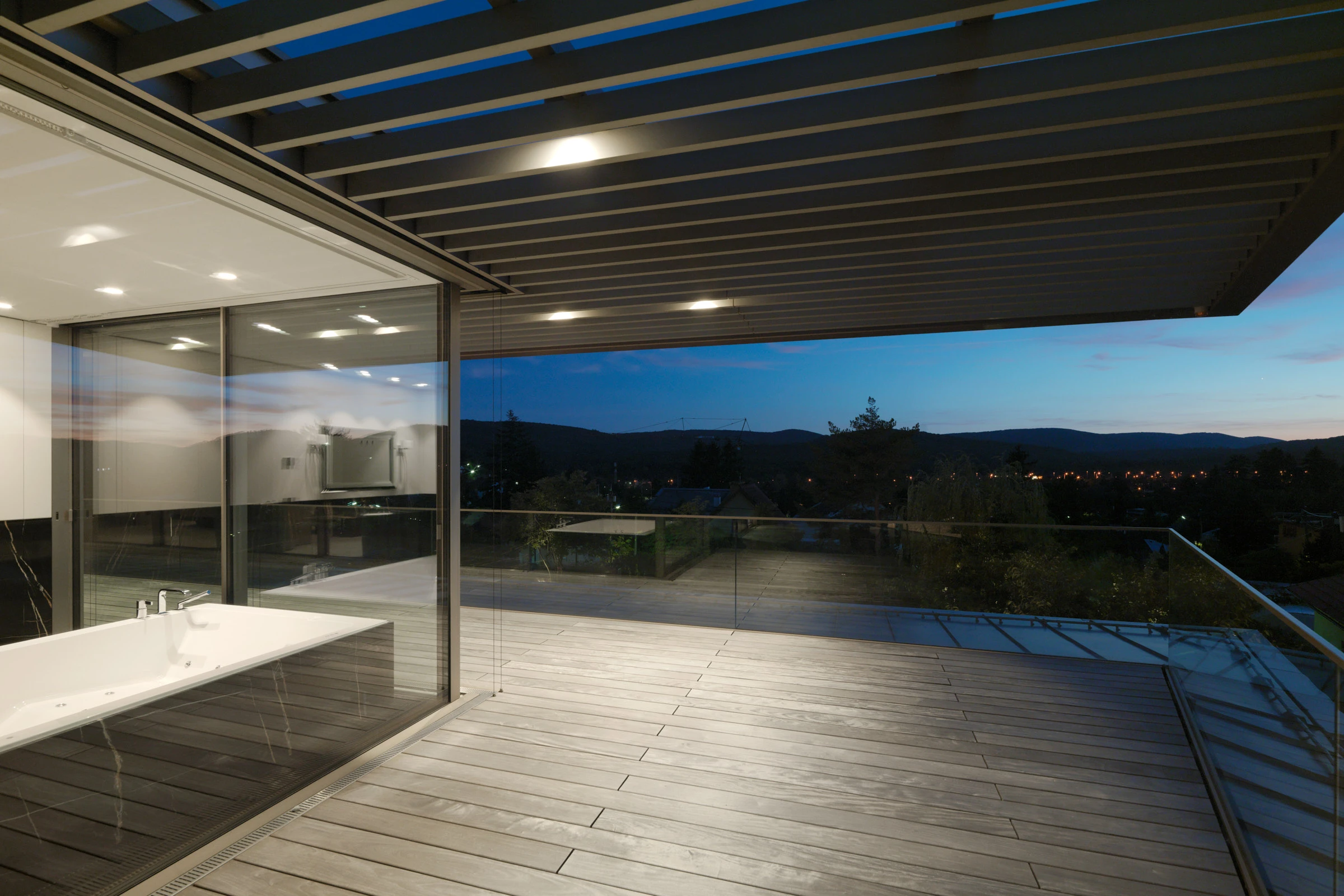 Kein Alt-Text zur Verfügung gestellt.