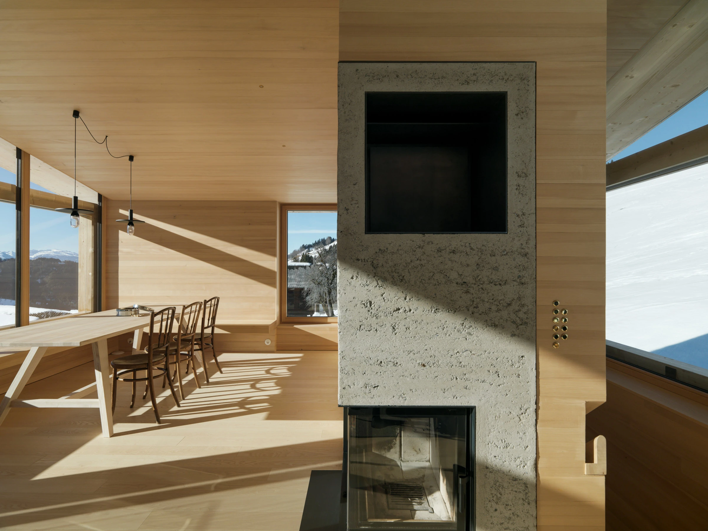 Kein Alt-Text zur Verfügung gestellt.