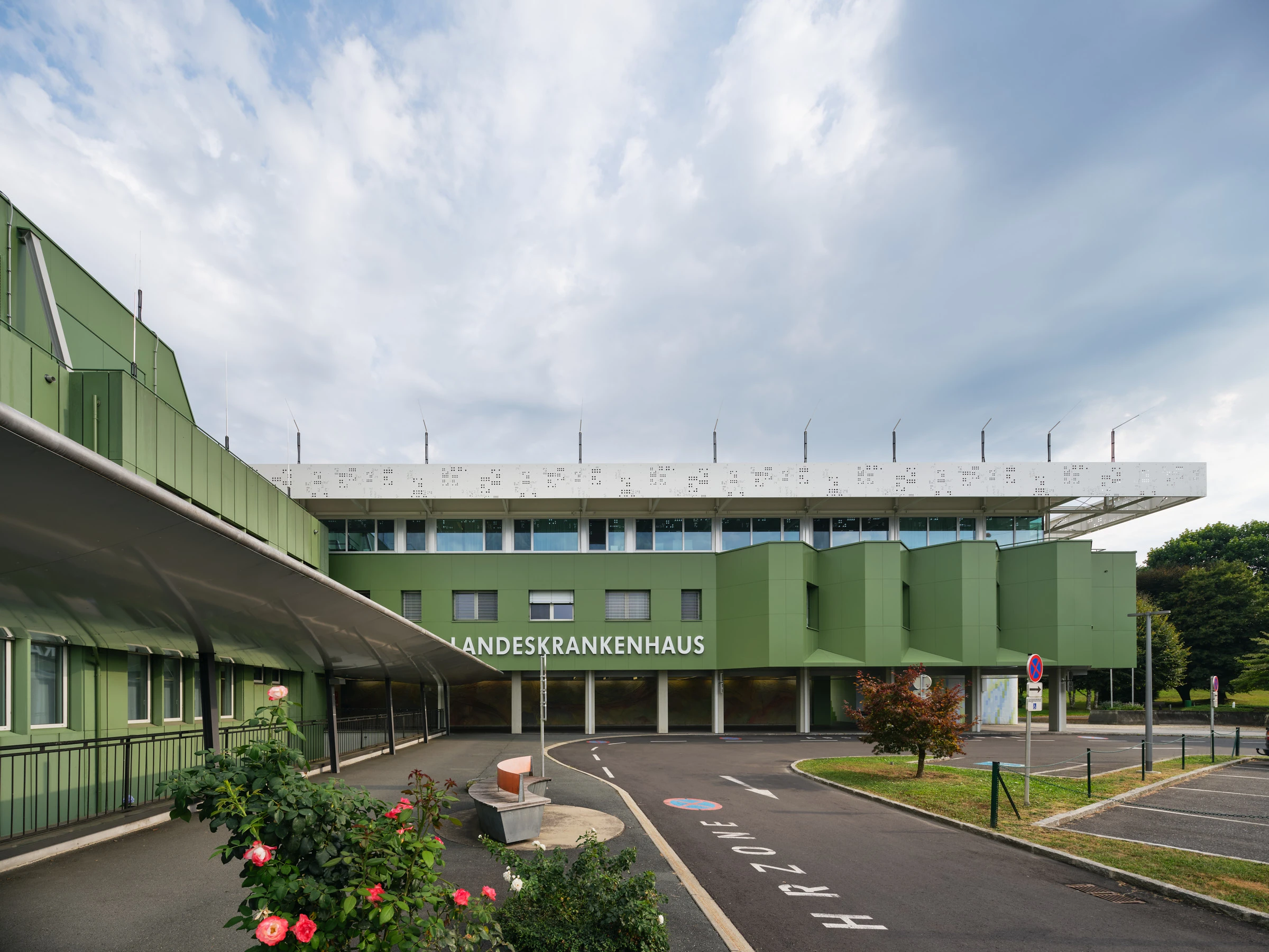 Kein Alt-Text zur Verfügung gestellt.