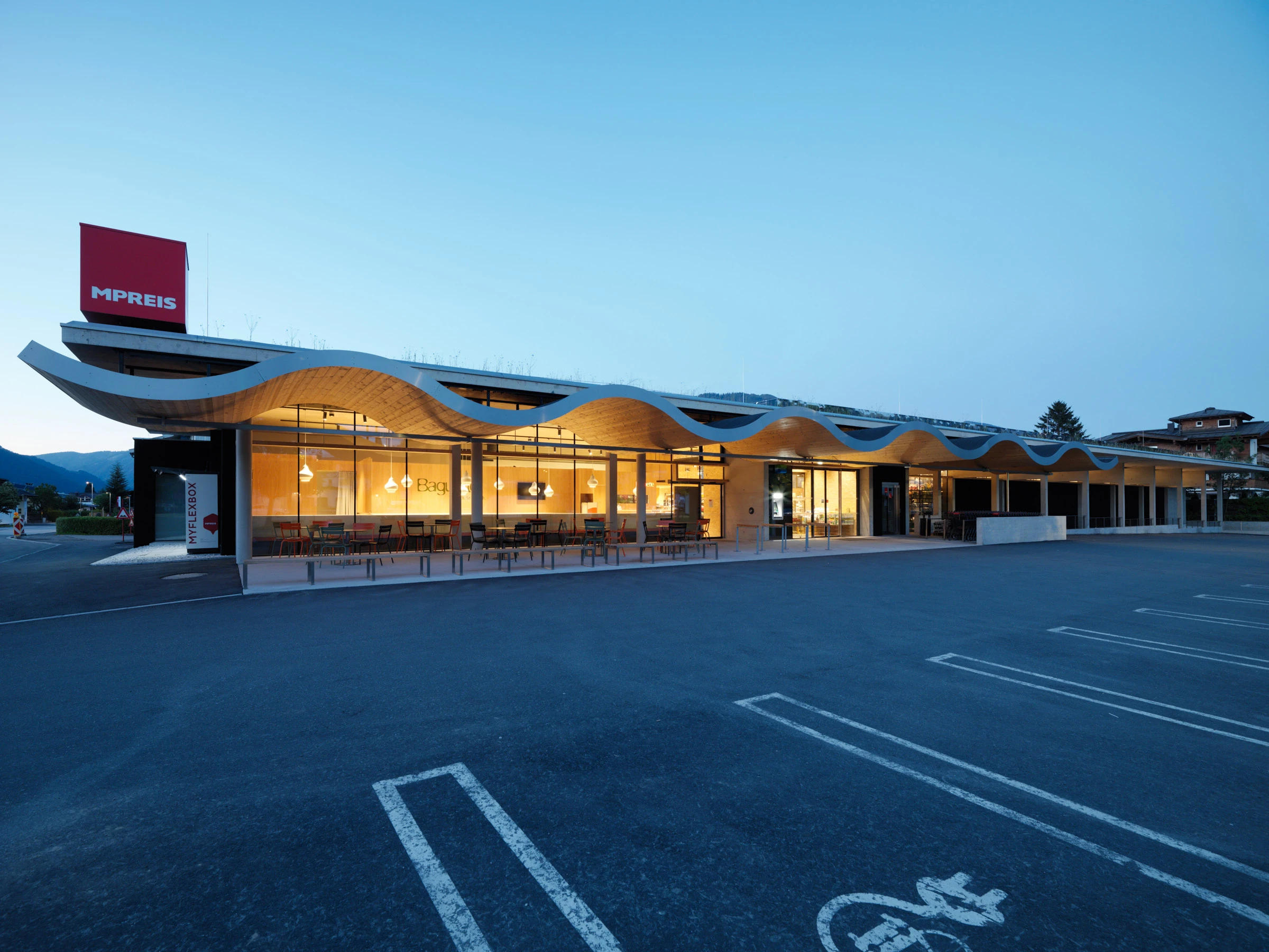 Kein Alt-Text zur Verfügung gestellt.