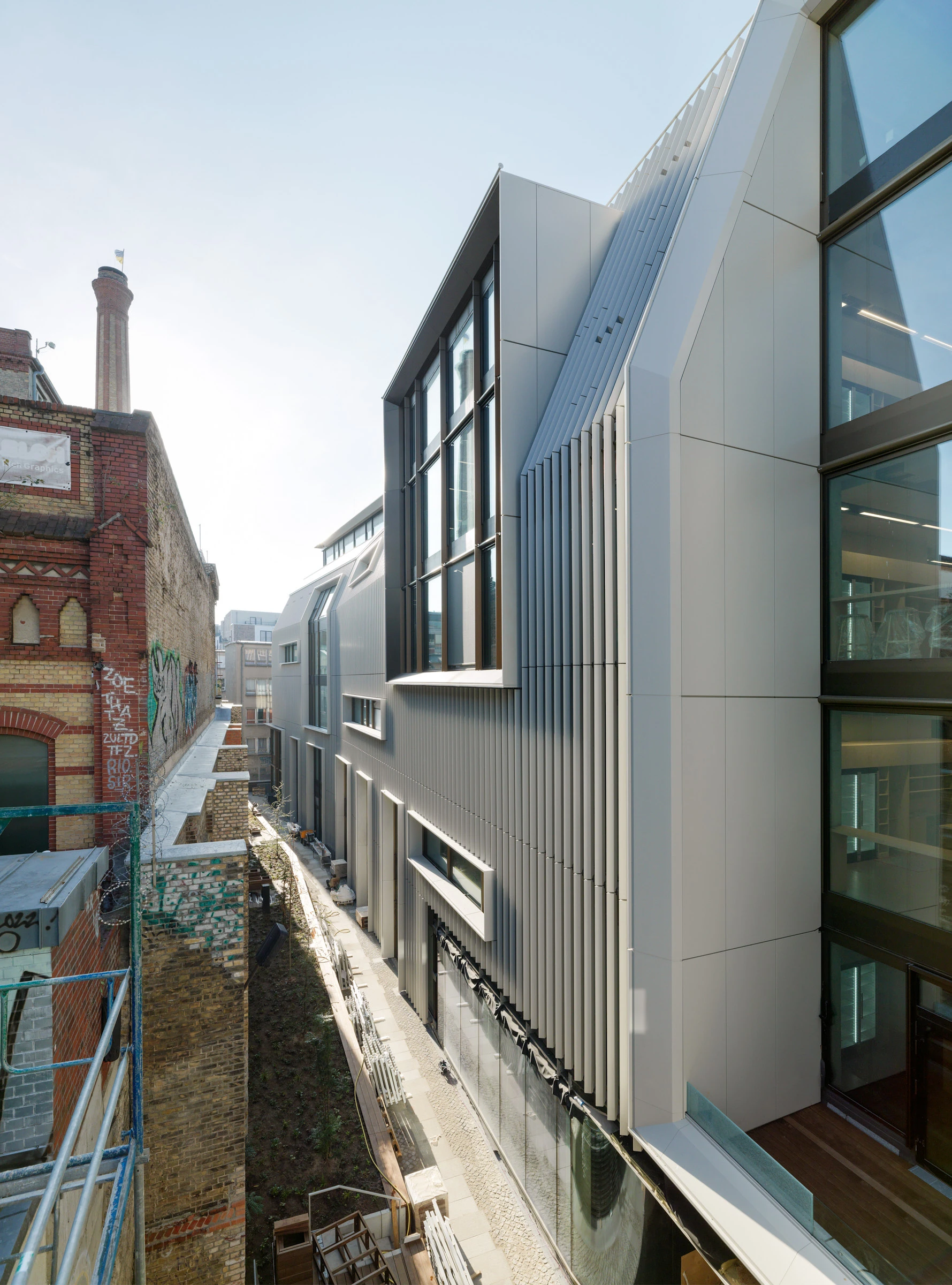 Kein Alt-Text zur Verfügung gestellt.