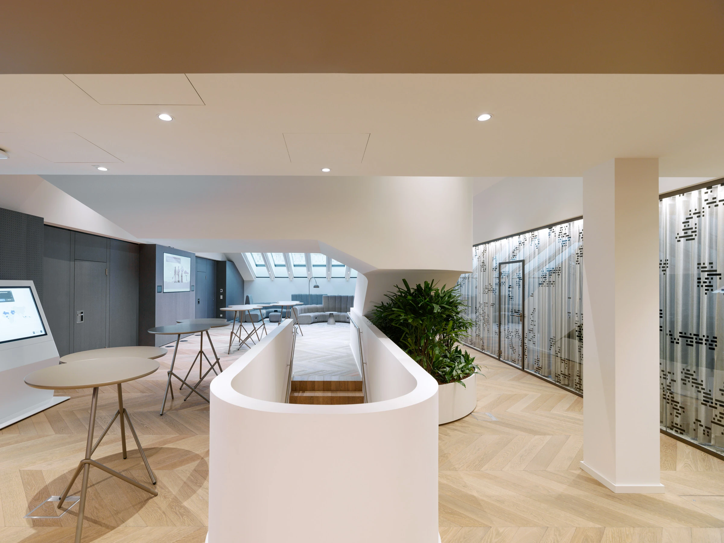 Kein Alt-Text zur Verfügung gestellt.