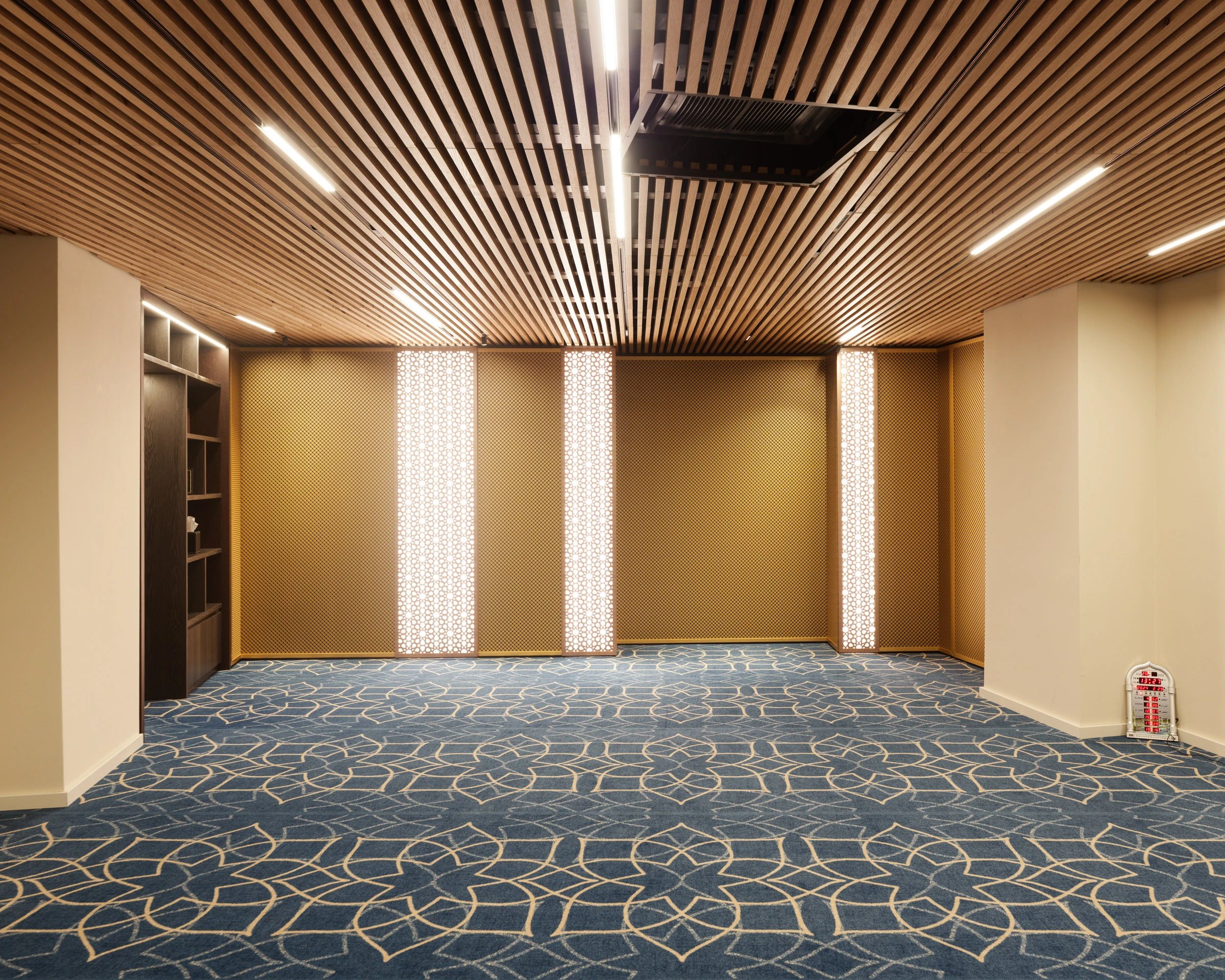 Kein Alt-Text zur Verfügung gestellt.