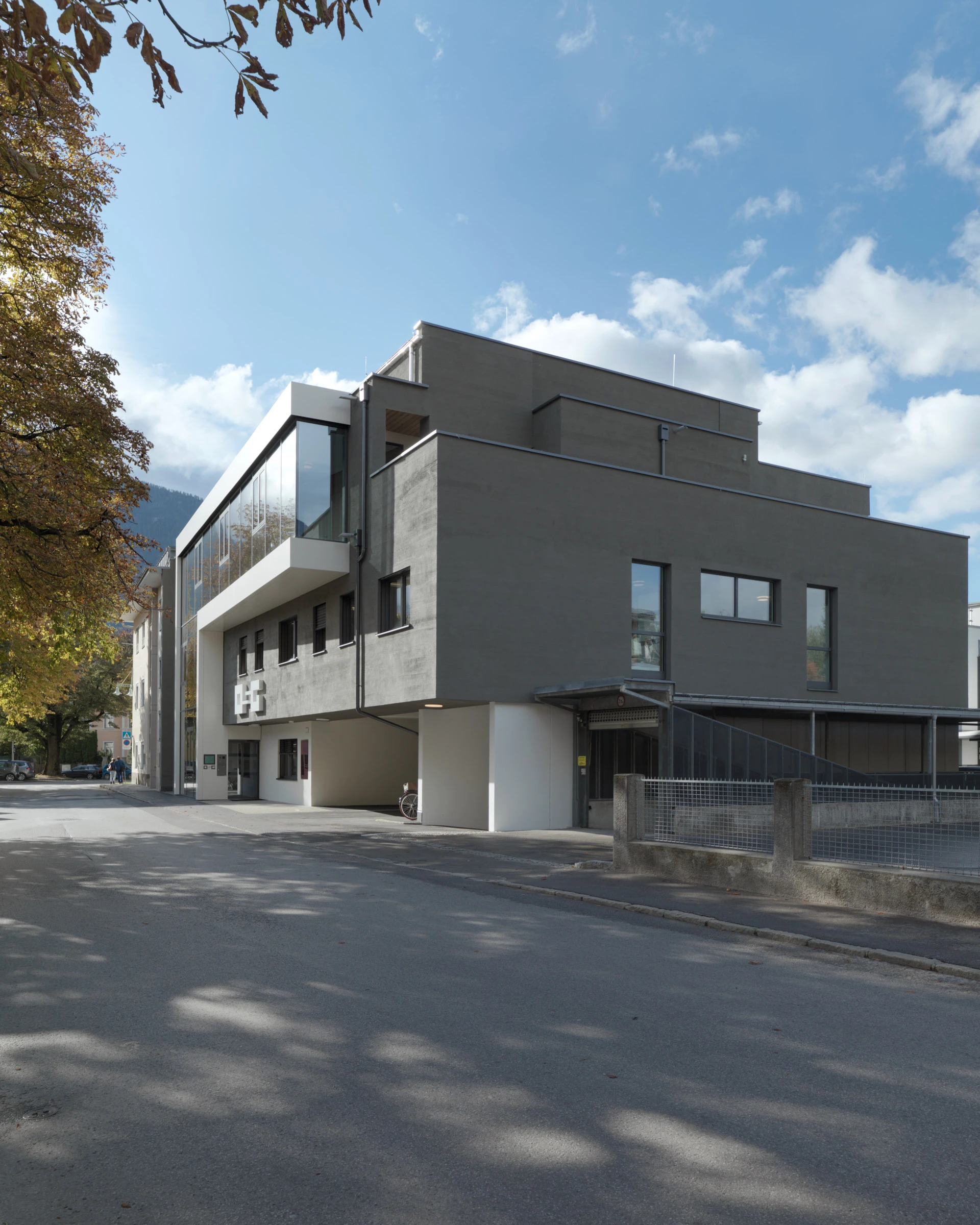 Kein Alt-Text zur Verfügung gestellt.