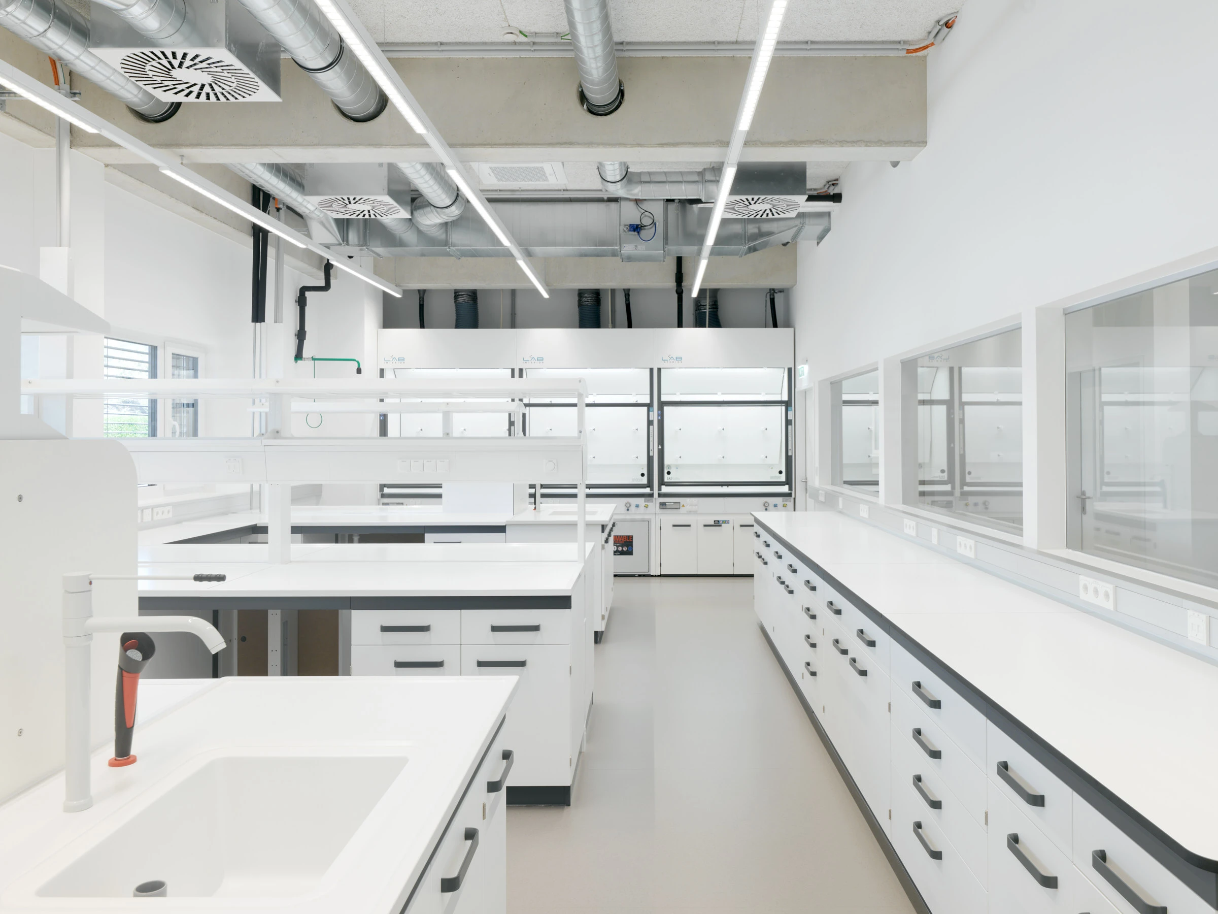 Kein Alt-Text zur Verfügung gestellt.