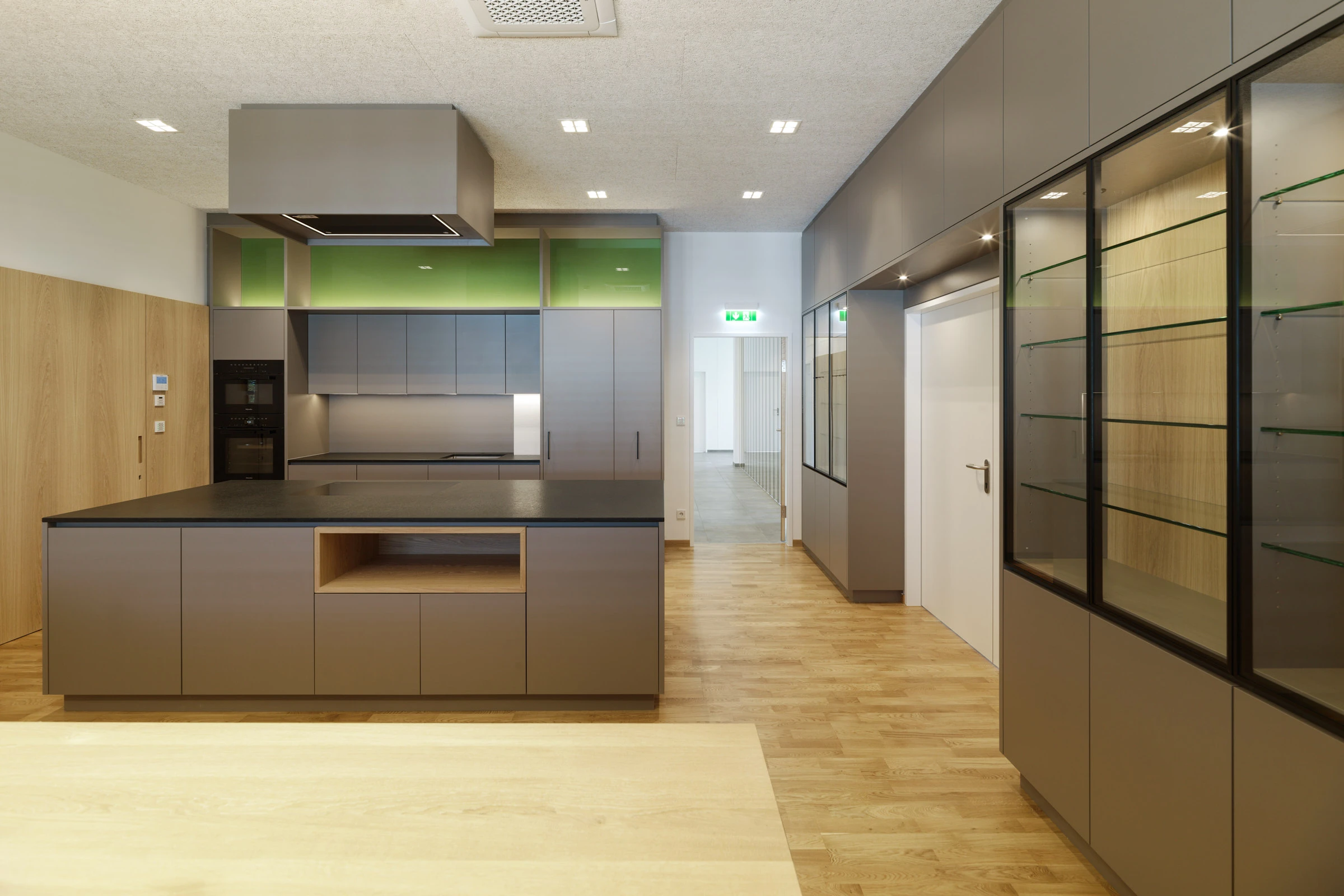 Kein Alt-Text zur Verfügung gestellt.