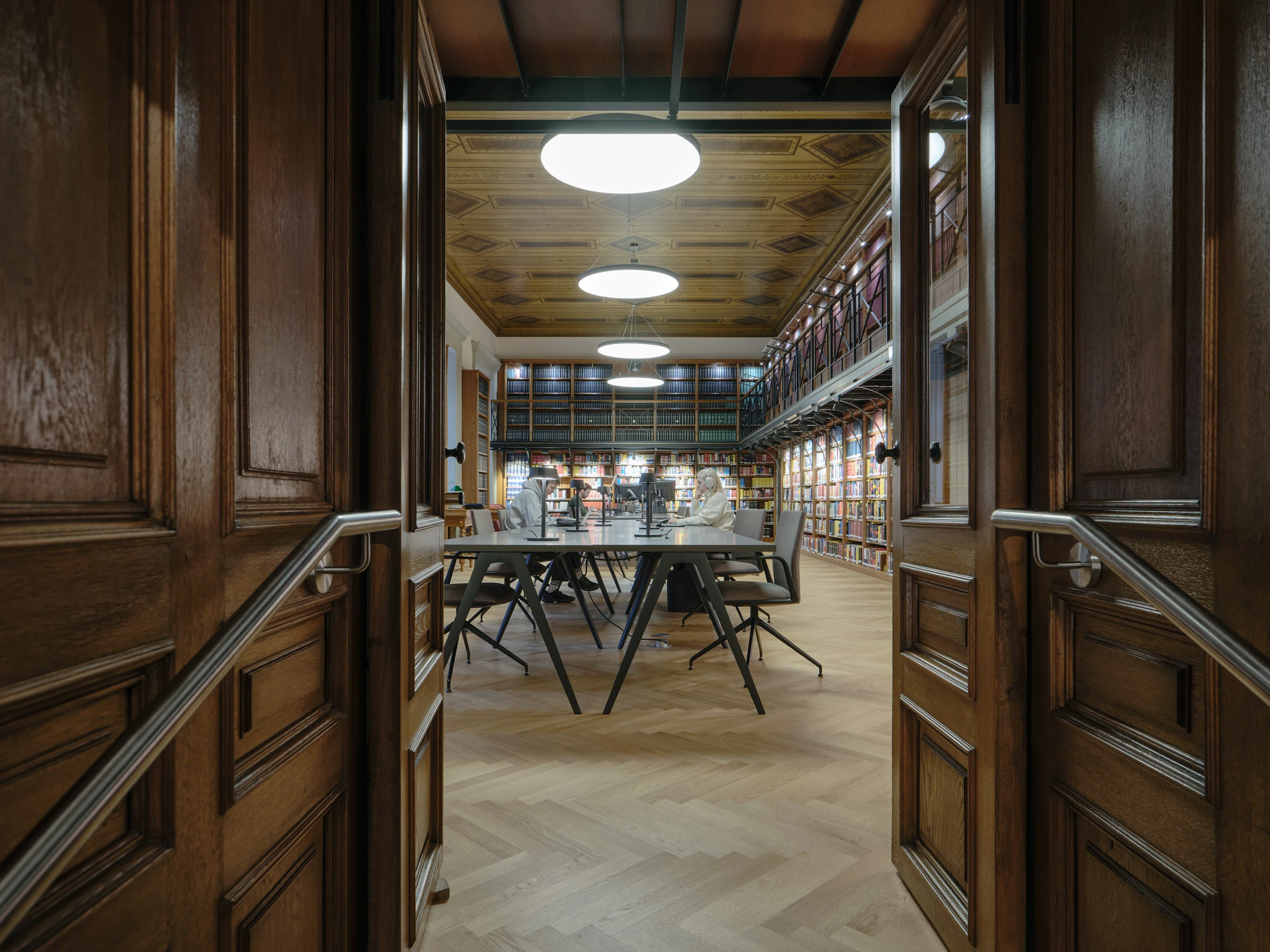 Kein Alt-Text zur Verfügung gestellt.