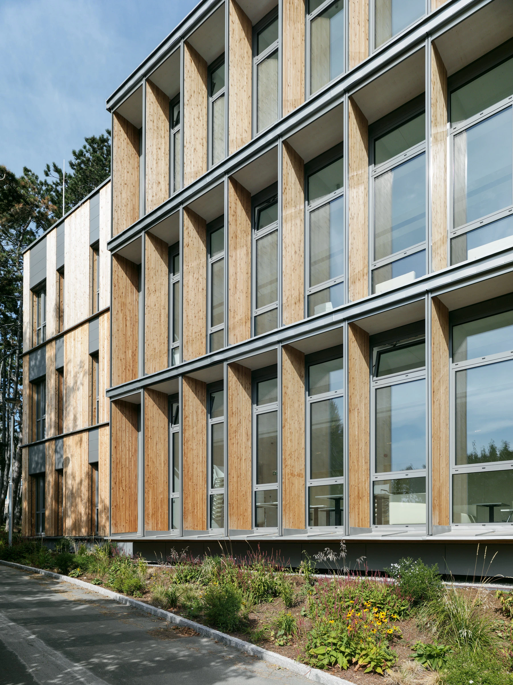 Kein Alt-Text zur Verfügung gestellt.