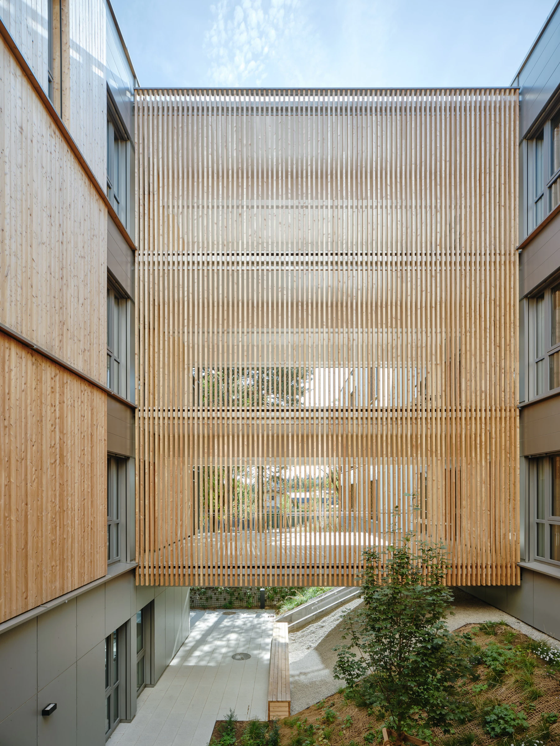 Kein Alt-Text zur Verfügung gestellt.