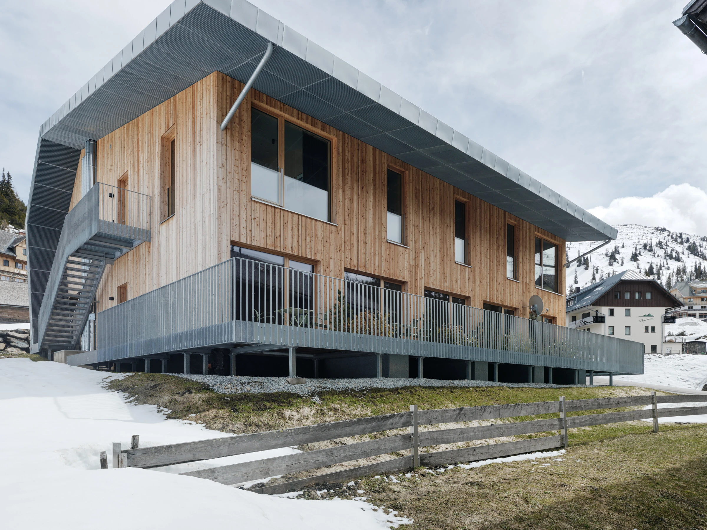 Kein Alt-Text zur Verfügung gestellt.