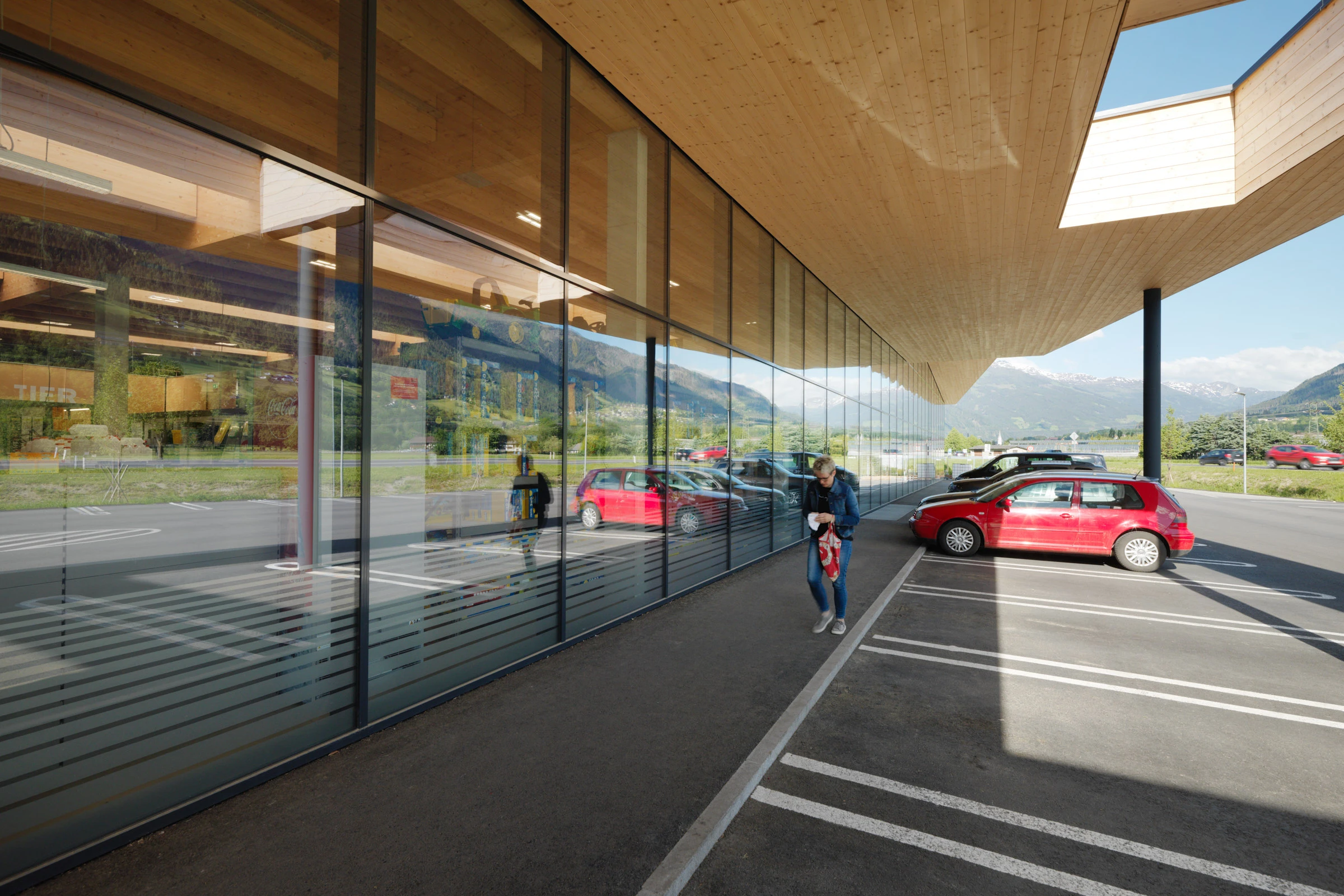 Kein Alt-Text zur Verfügung gestellt.