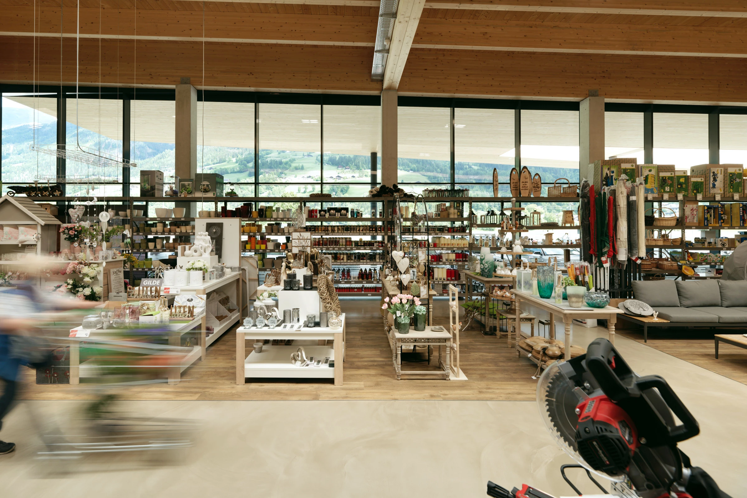 Kein Alt-Text zur Verfügung gestellt.