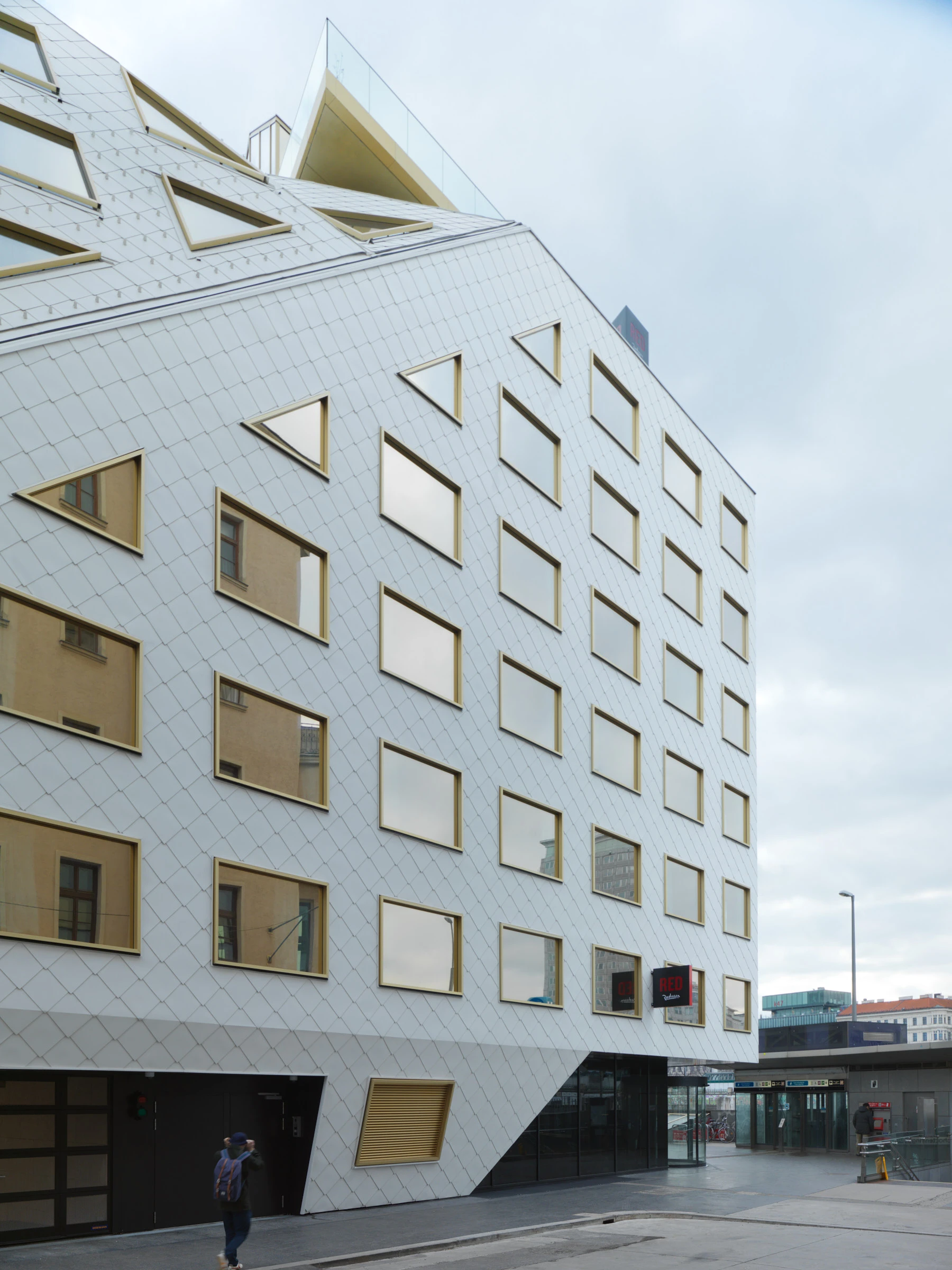 Kein Alt-Text zur Verfügung gestellt.