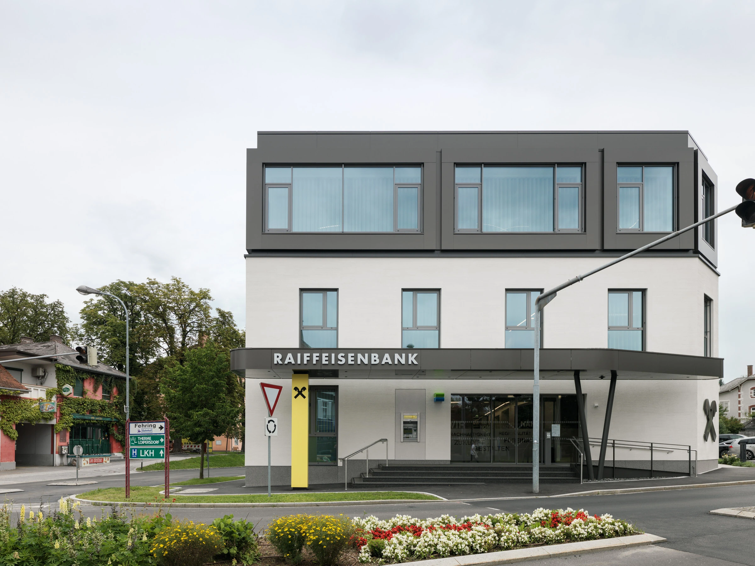 Kein Alt-Text zur Verfügung gestellt.