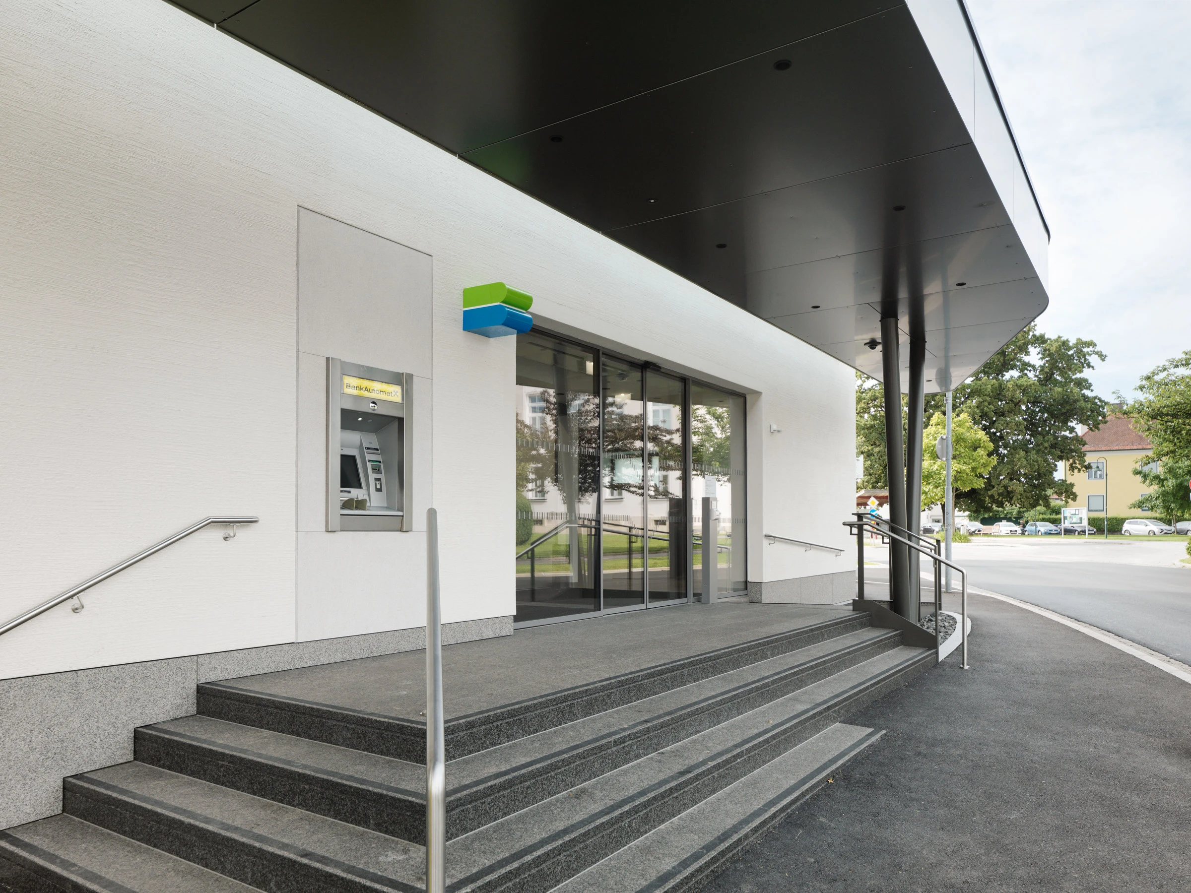 Kein Alt-Text zur Verfügung gestellt.